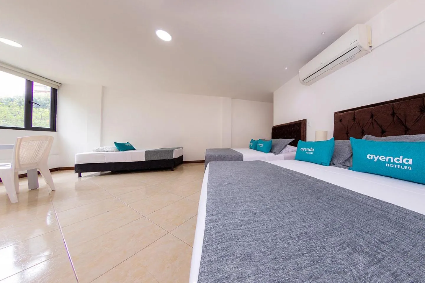 Bed in Hotel Ayenda Palo Alto