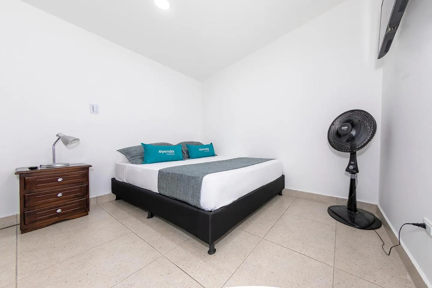 Bed in Hotel Ayenda Palo Alto