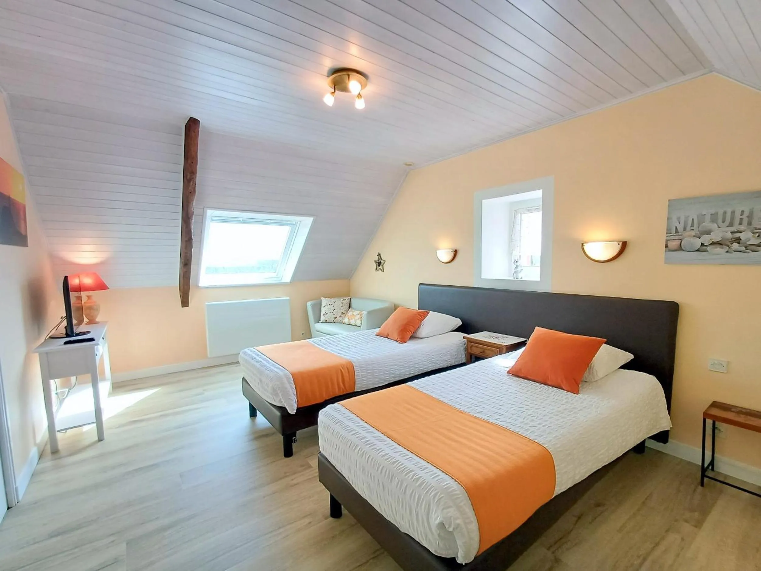 Bed in Kerantum à10mn des baies de Douarnenez et Audierne avec cuisine à disposition