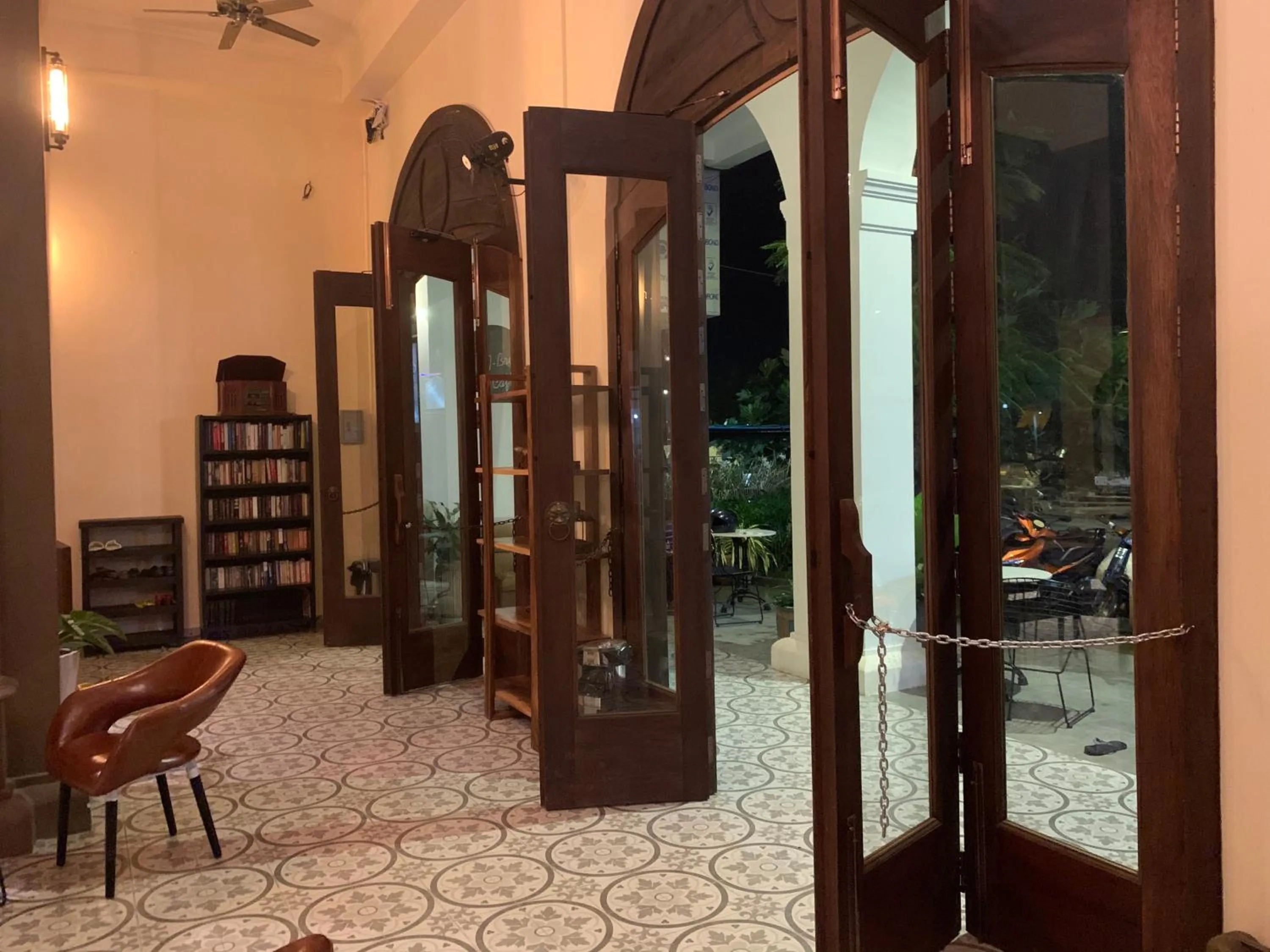 The J Break Boutique