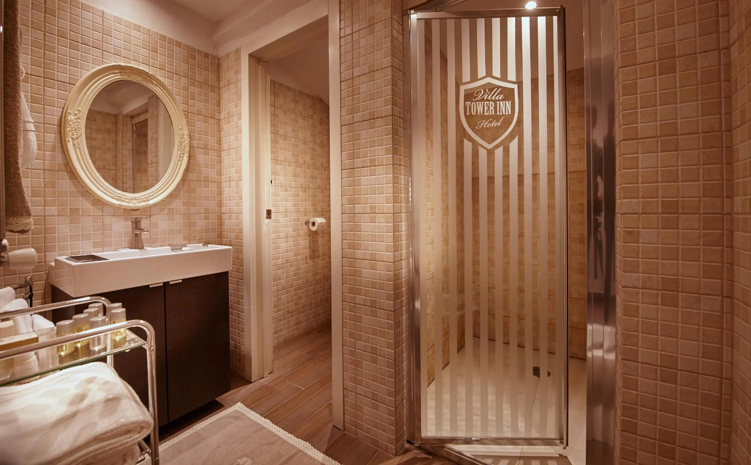 Bathroom in Villa Tower Inn