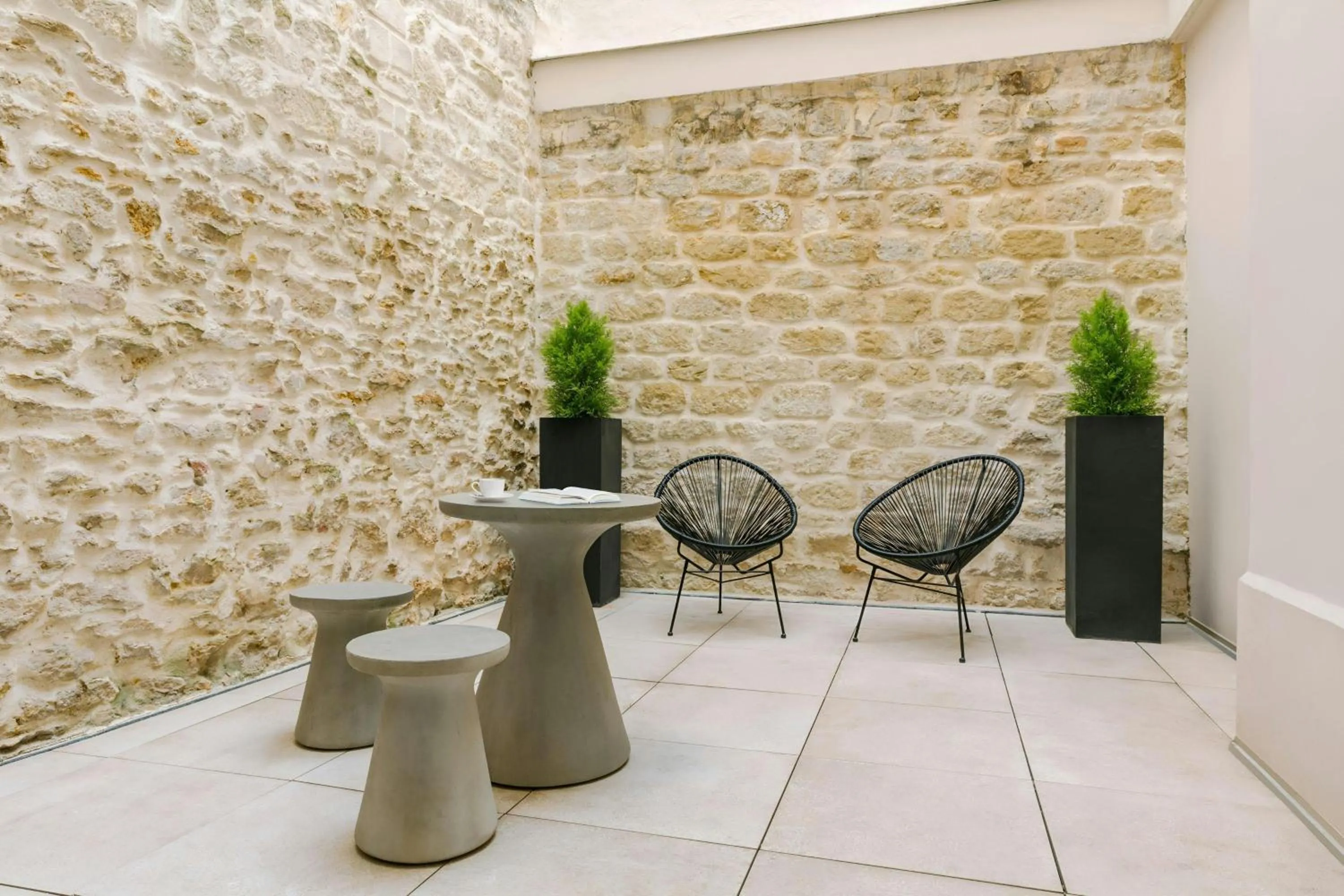 Photo of the whole room in Le Frochot Hotel Pigalle, Sonder by Marriott Bonvoy