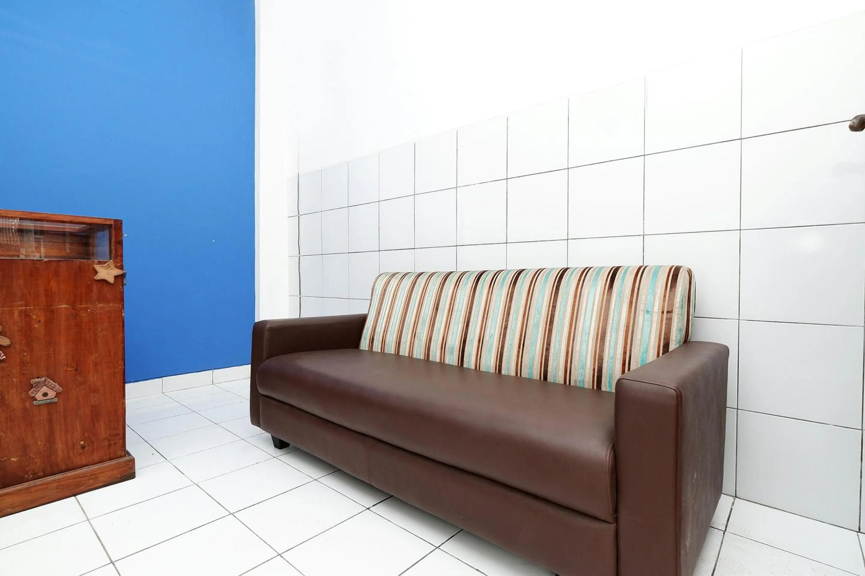 Lobby or reception in OYO Life 1942 Asia Residence Syariah