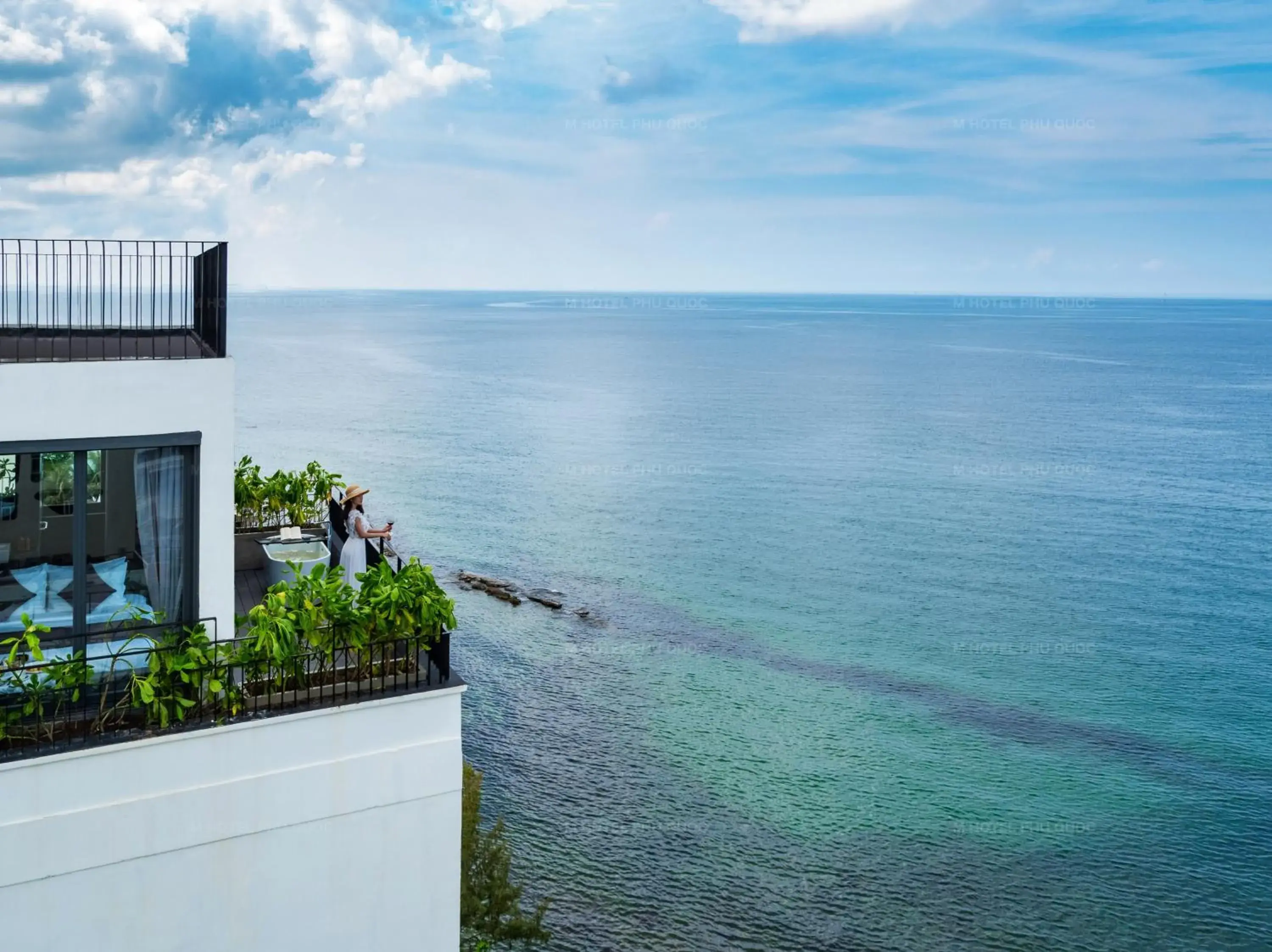Rooftop Ocean View Suite in M Hotel Phu Quoc Rooftop Ocean View Suite in M Hotel Phu Quoc