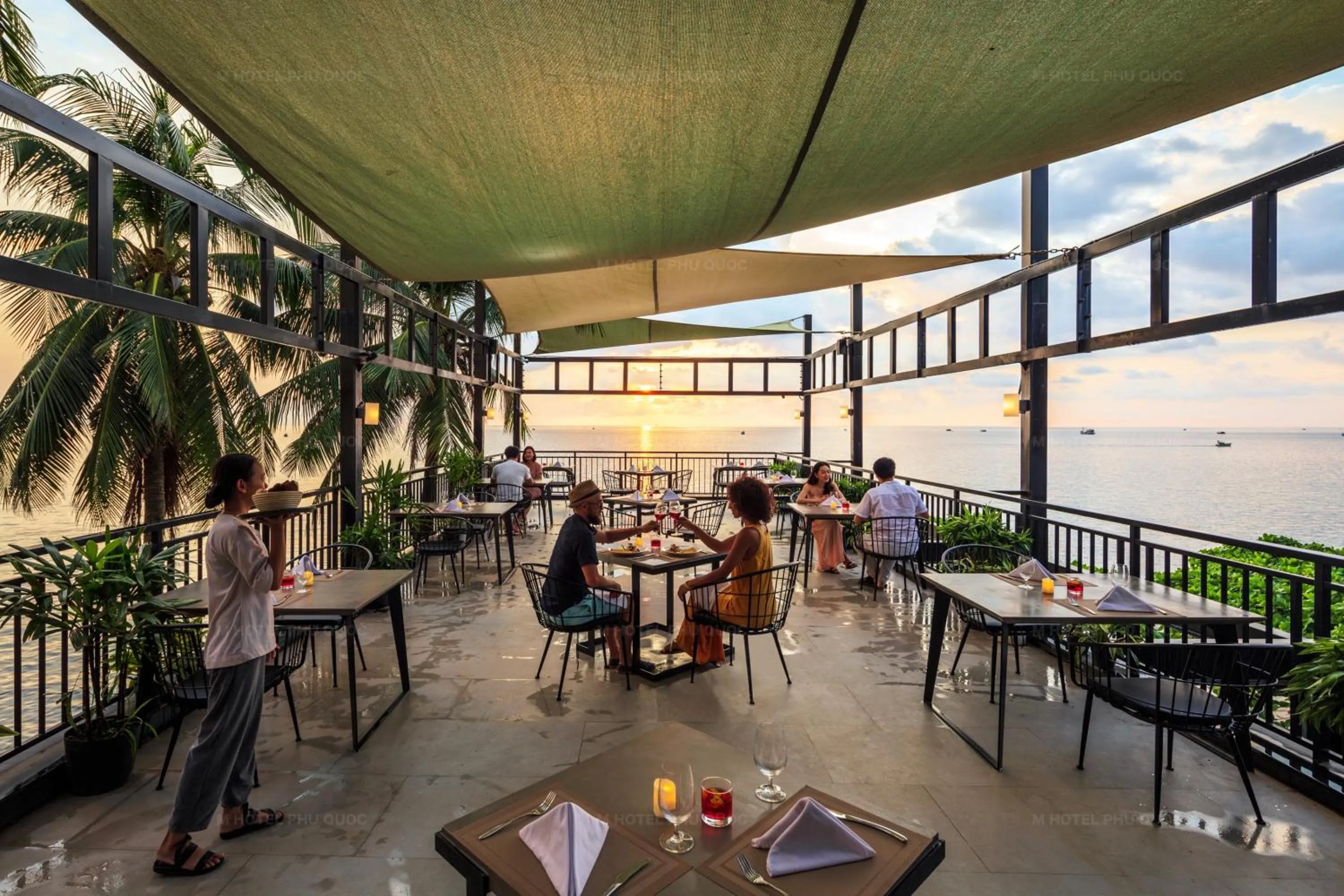 Restaurant/places to eat in M Hotel Phu Quoc