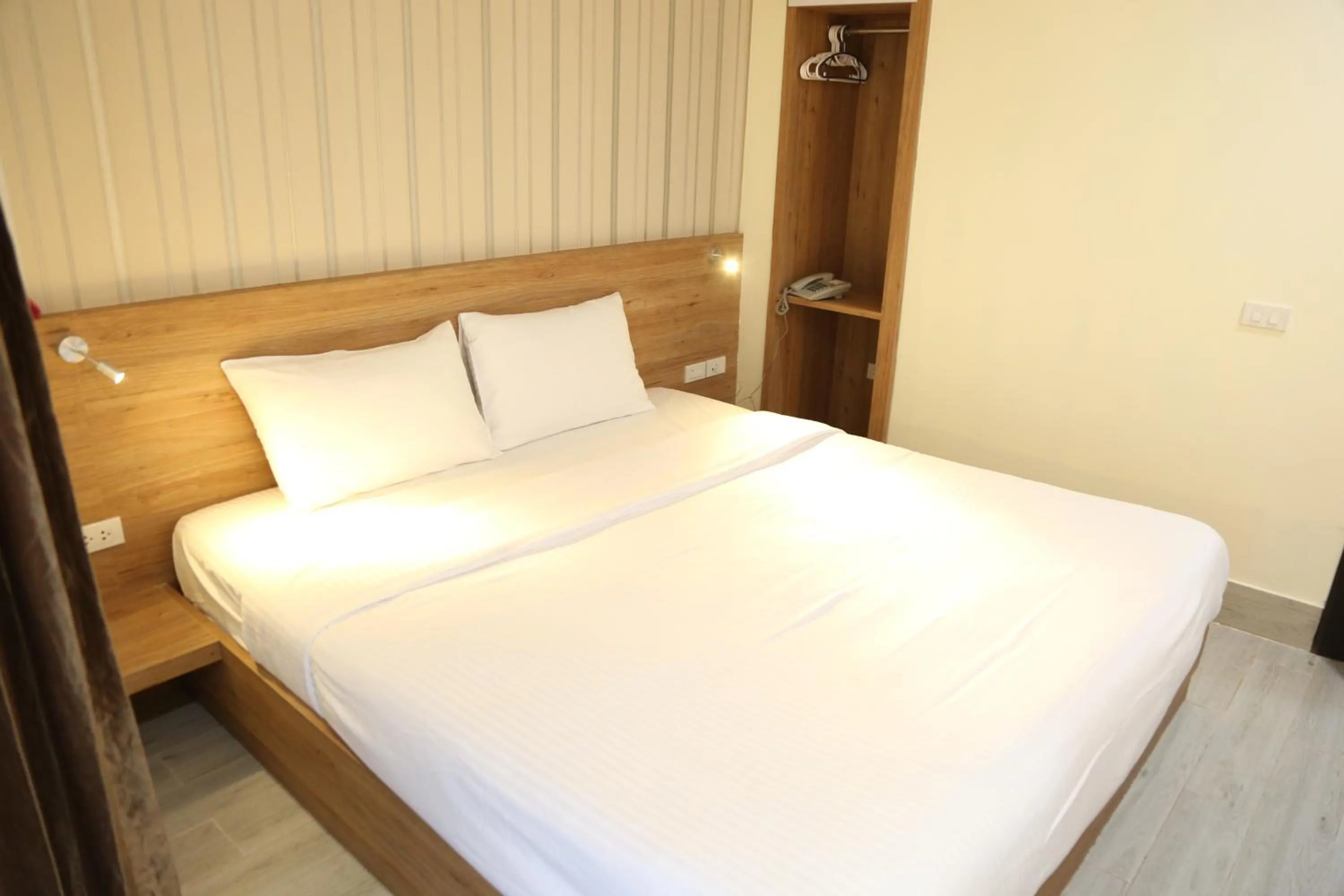 Bed in Rose Nana Hotel