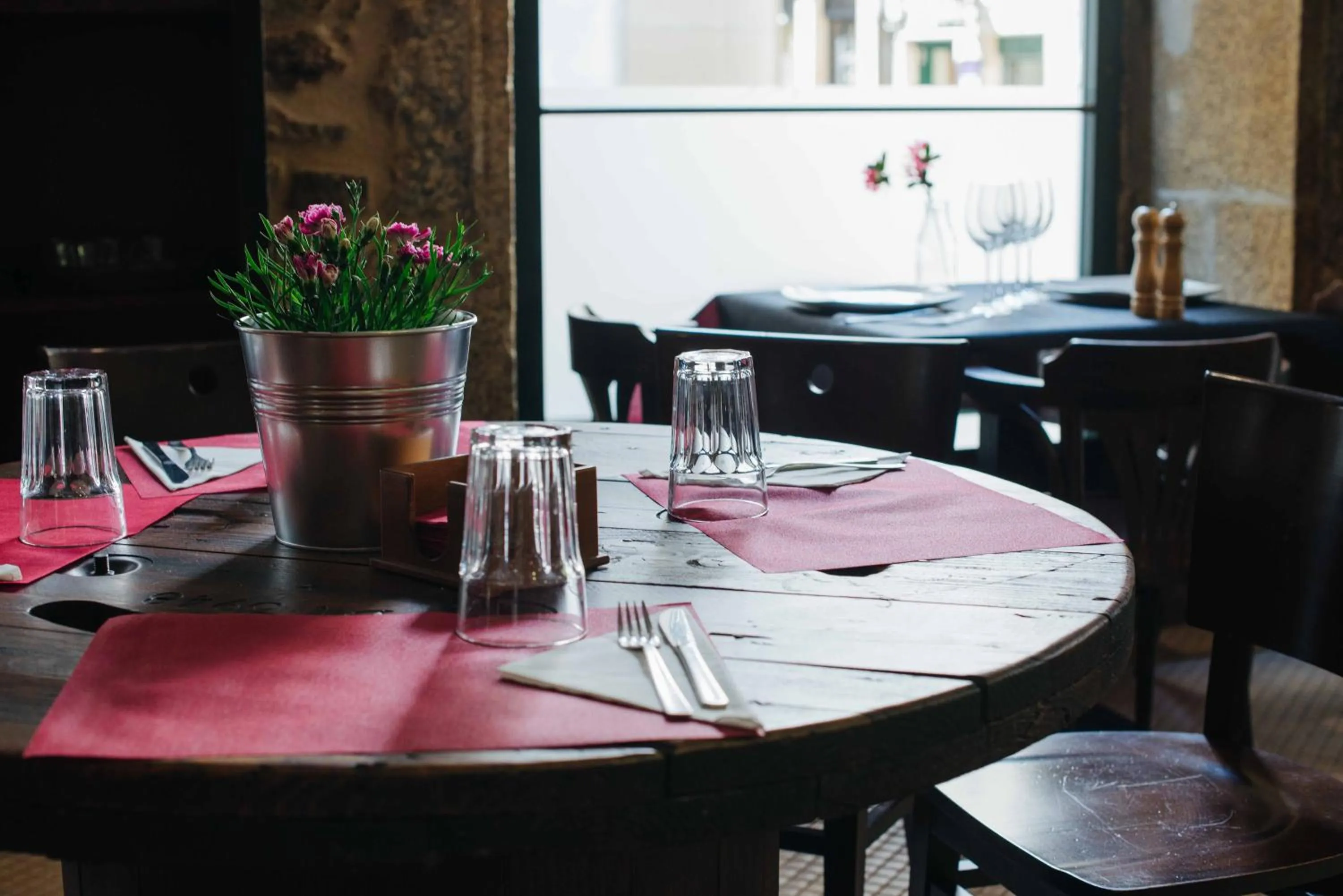 Restaurant/places to eat in Hotel Arco de Mazarelos