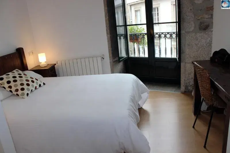 Double Room in Hotel Arco de Mazarelos Double Room in Hotel Arco de Mazarelos