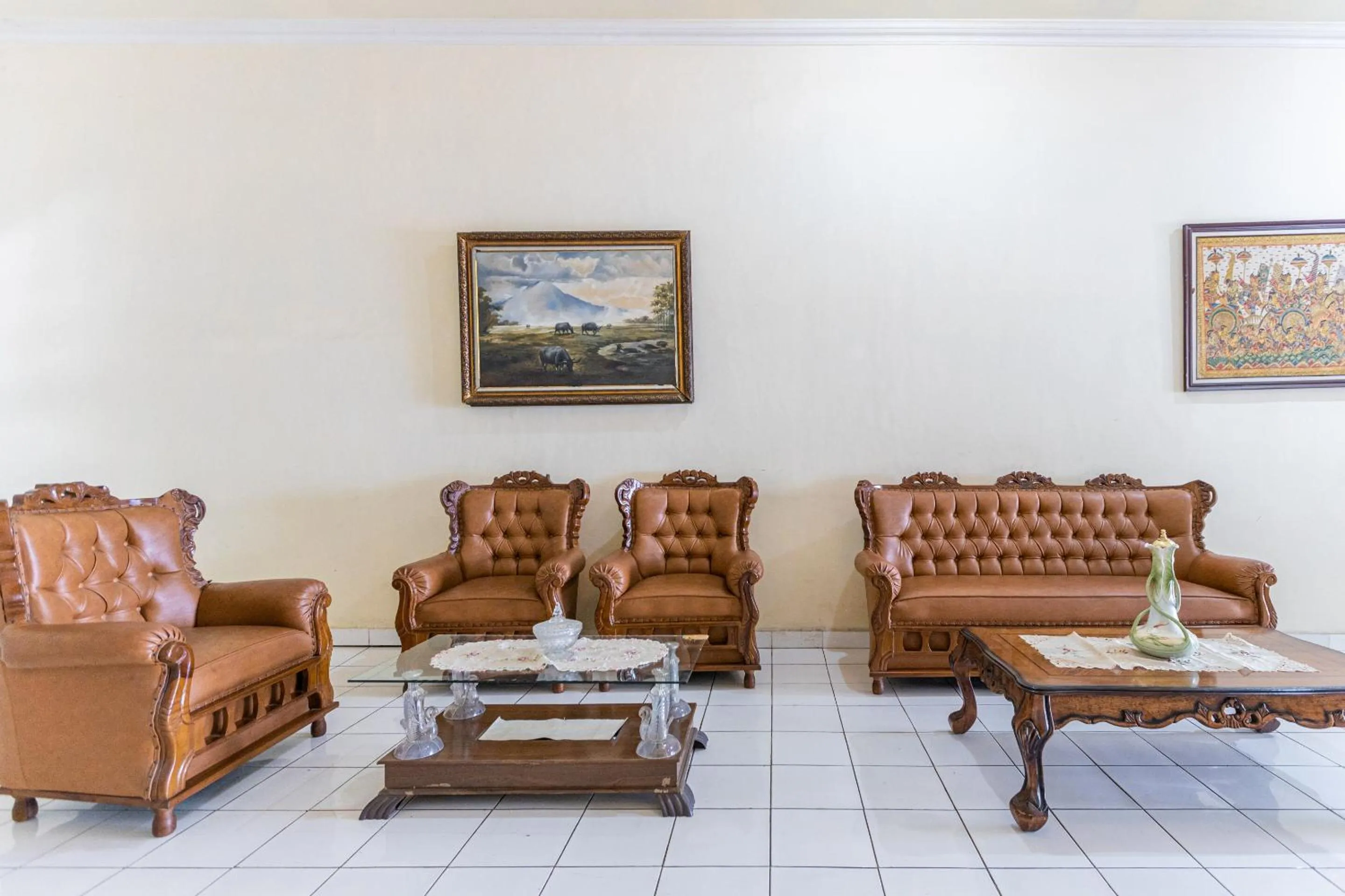 Lobby or reception in Hotel O Pondok Ripuji