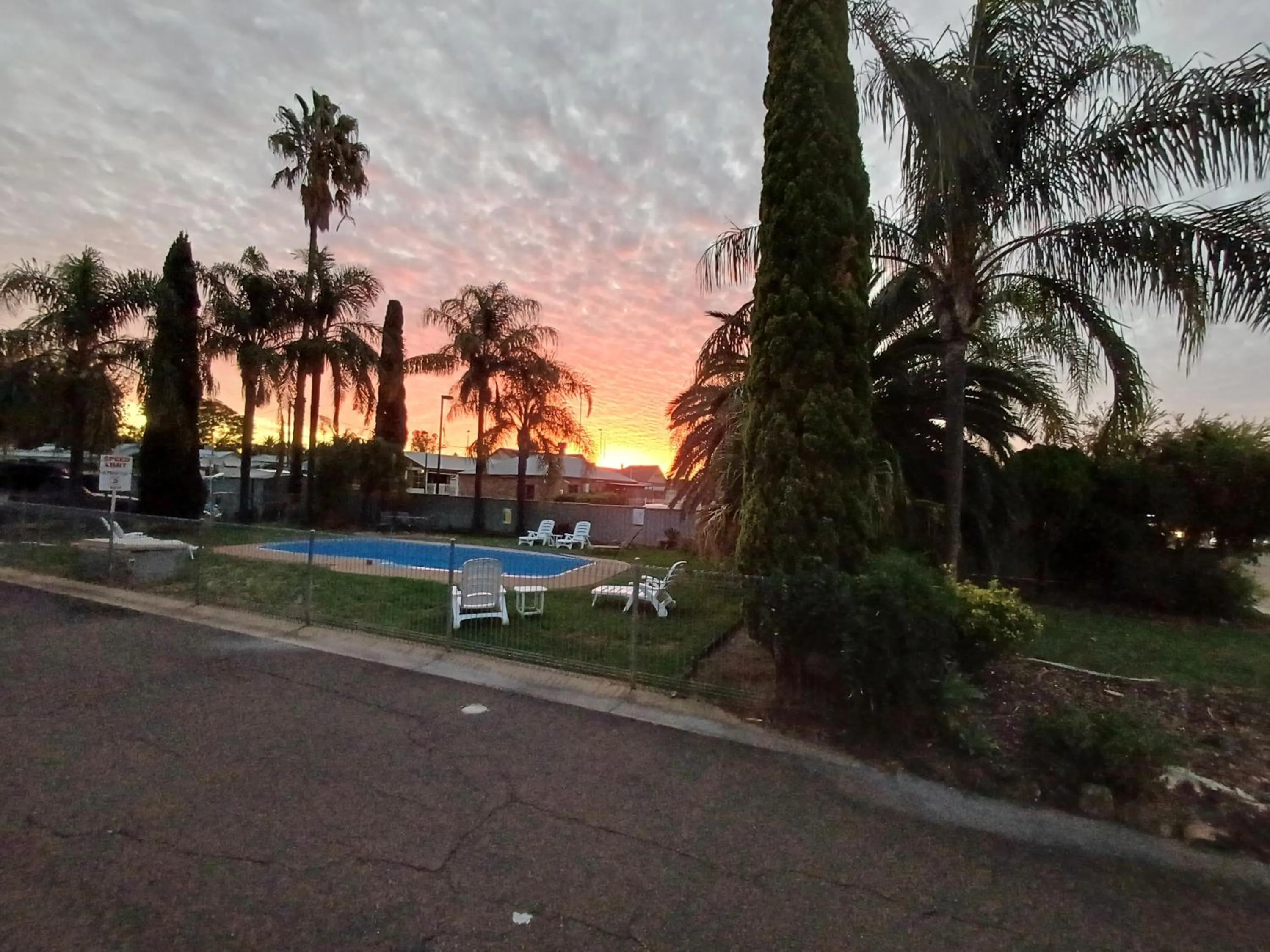 Garden in Billabong Motel