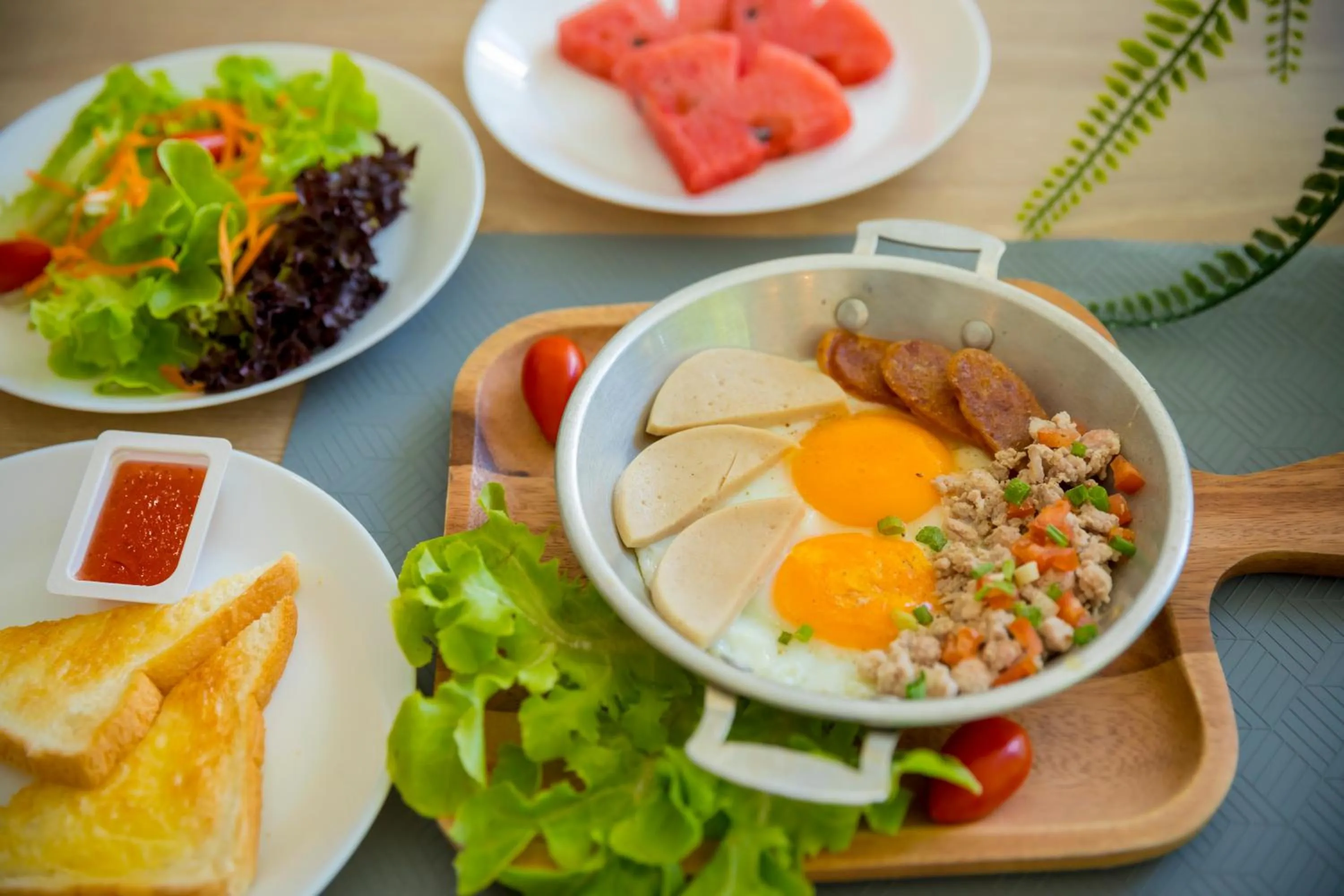 Restaurant/places to eat in Canalis Suvarnabhumi Airport Hotel