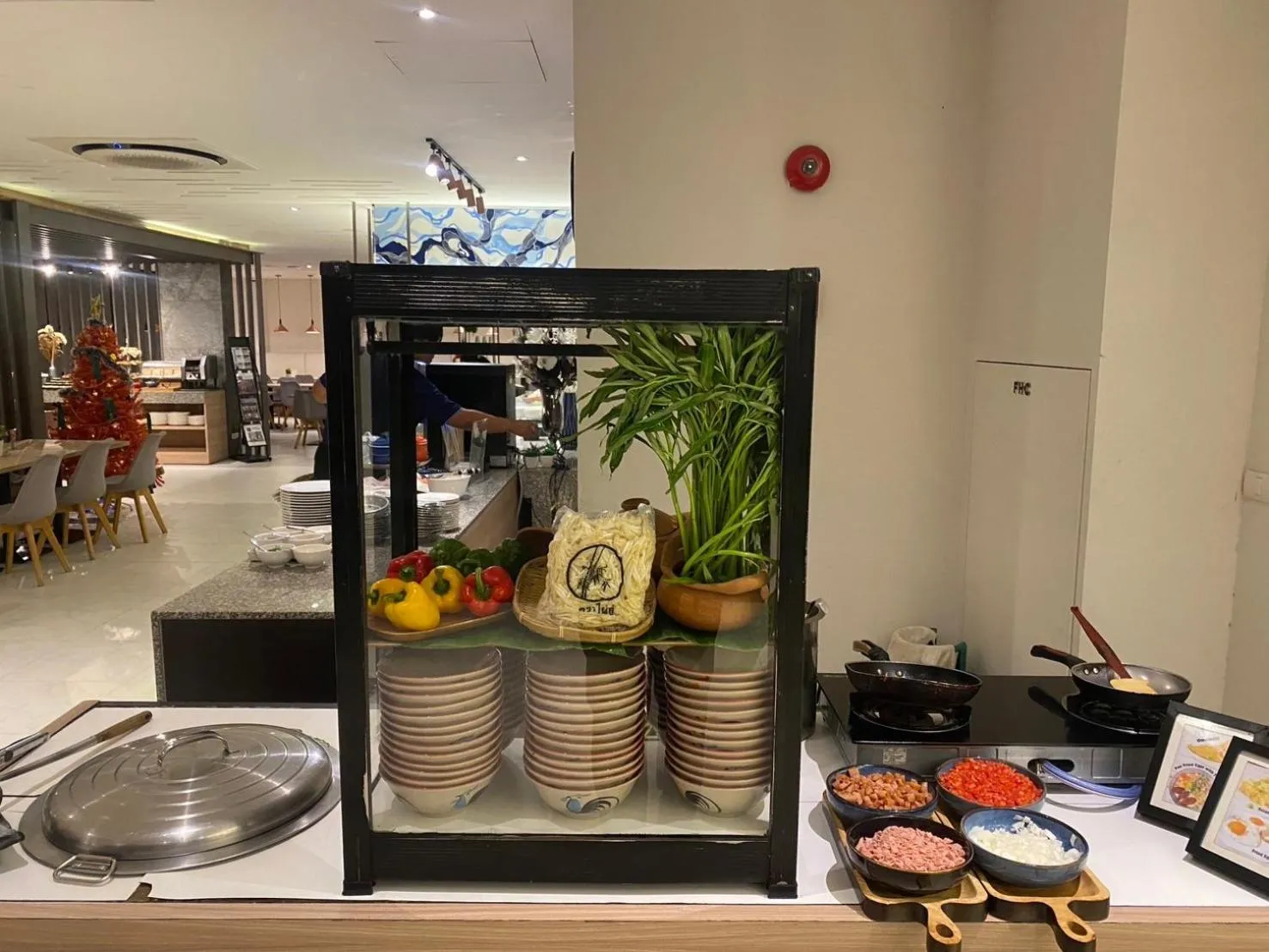 Restaurant/places to eat in Canalis Suvarnabhumi Airport Hotel