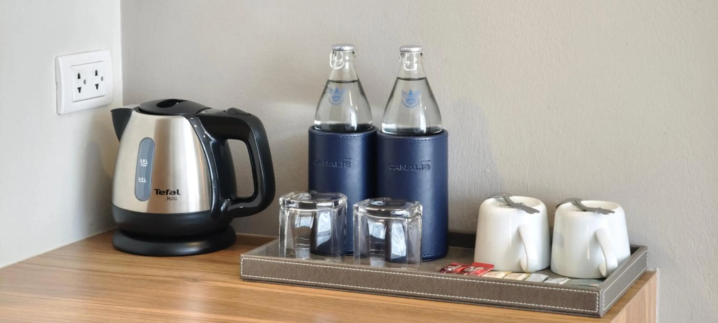 Coffee/tea facilities in Canalis Suvarnabhumi Airport Hotel