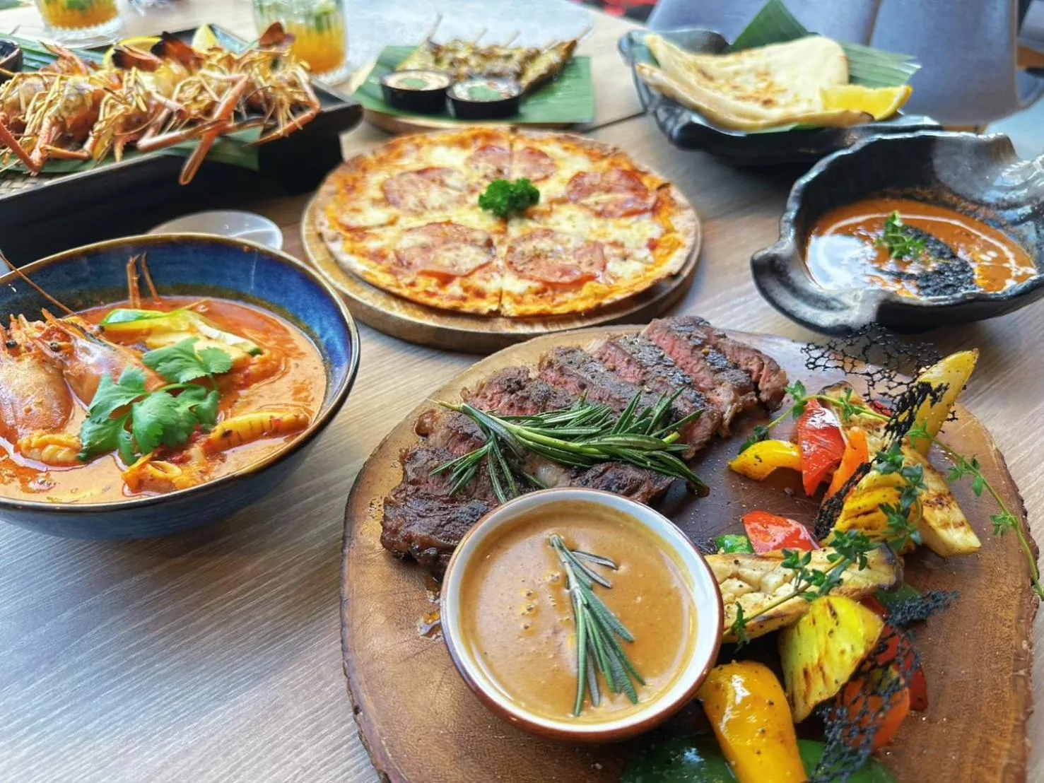 Restaurant/places to eat in Canalis Suvarnabhumi Airport Hotel