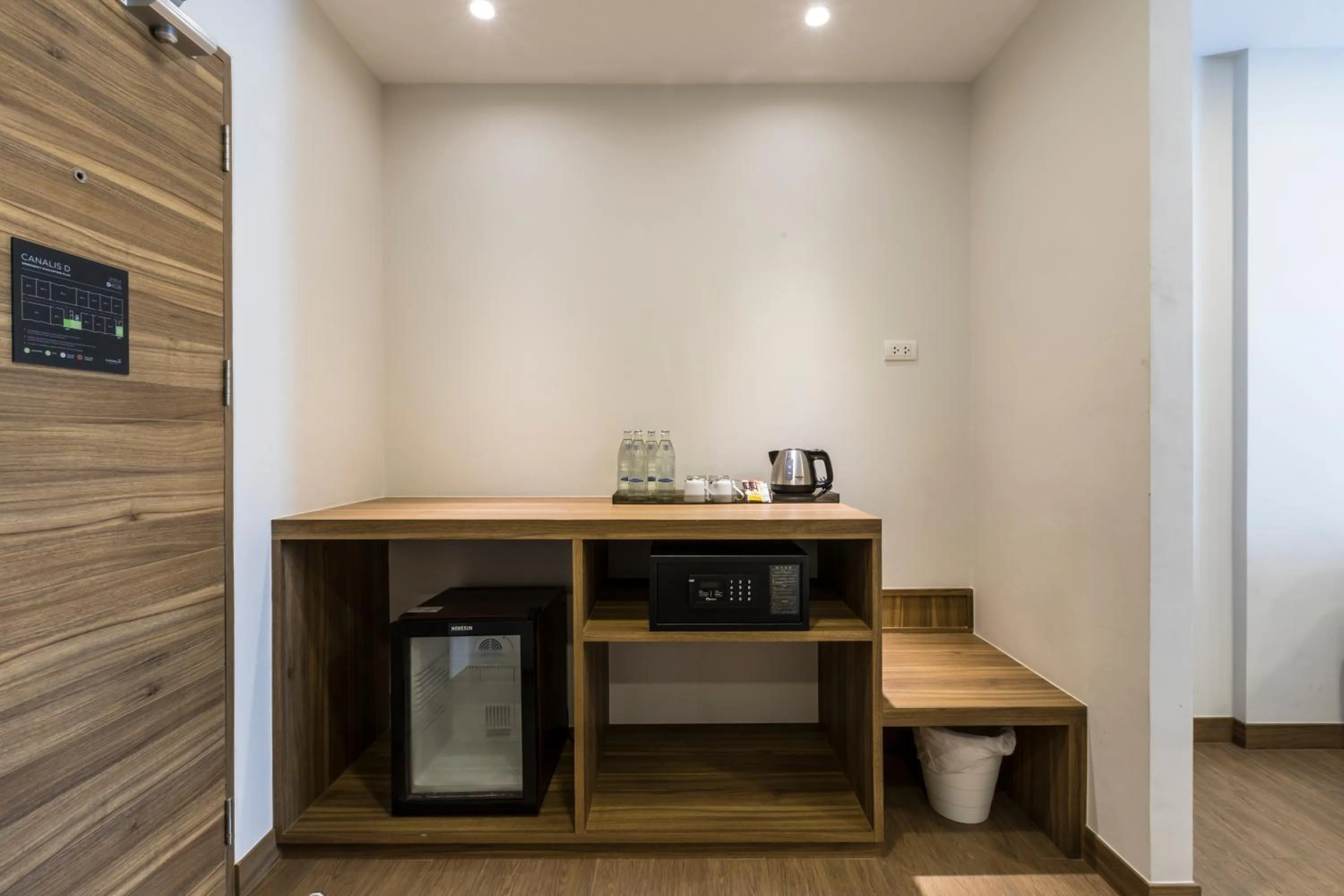 Coffee/tea facilities in Canalis Suvarnabhumi Airport Hotel