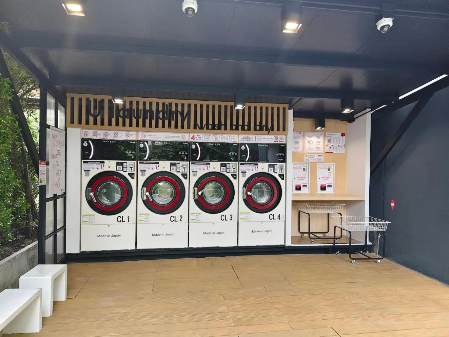 Property building in Canalis Suvarnabhumi Airport Hotel