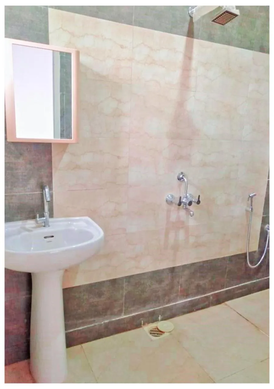 Bathroom in AYM Yoga Resort Arambol GOA