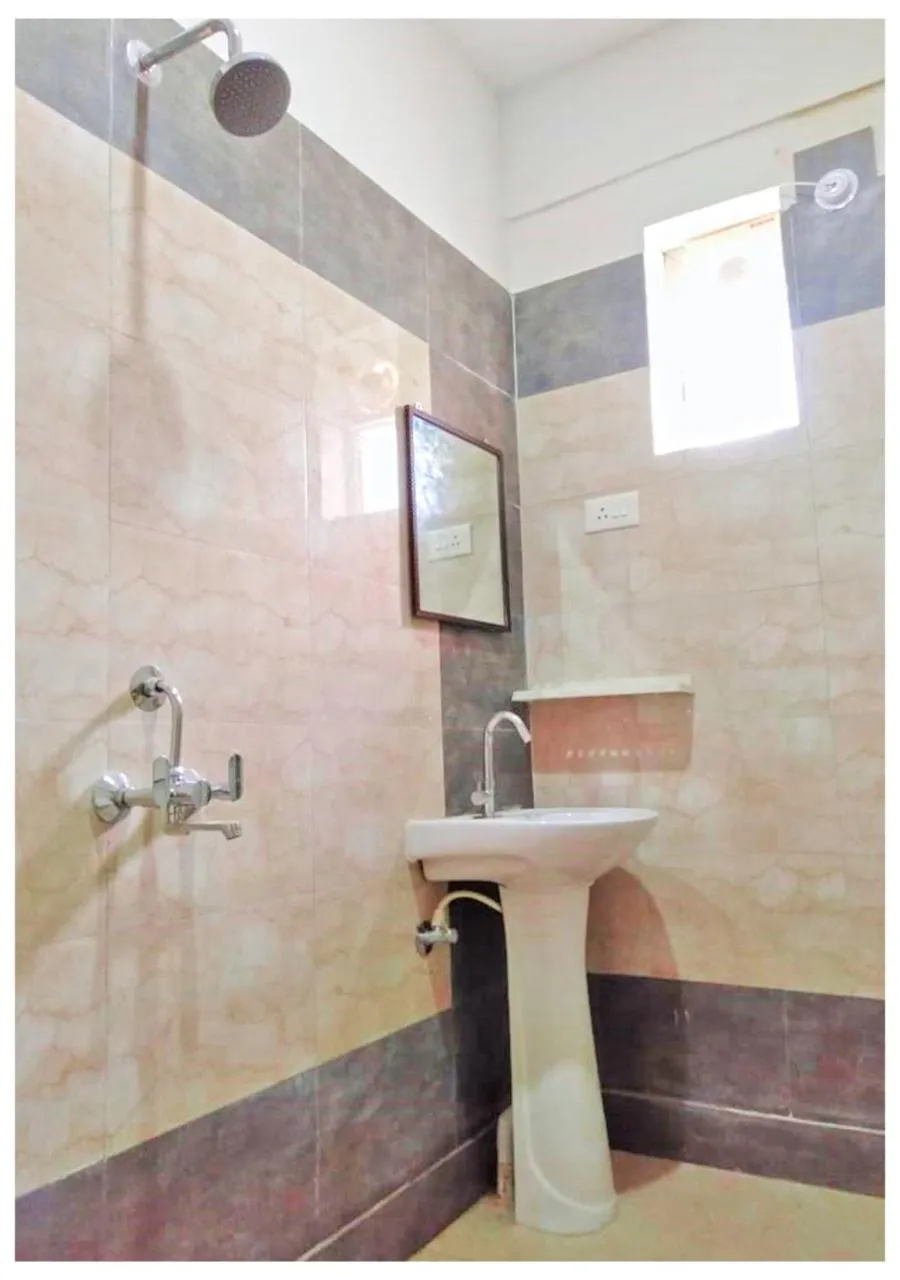 Bathroom in AYM Yoga Resort Arambol GOA