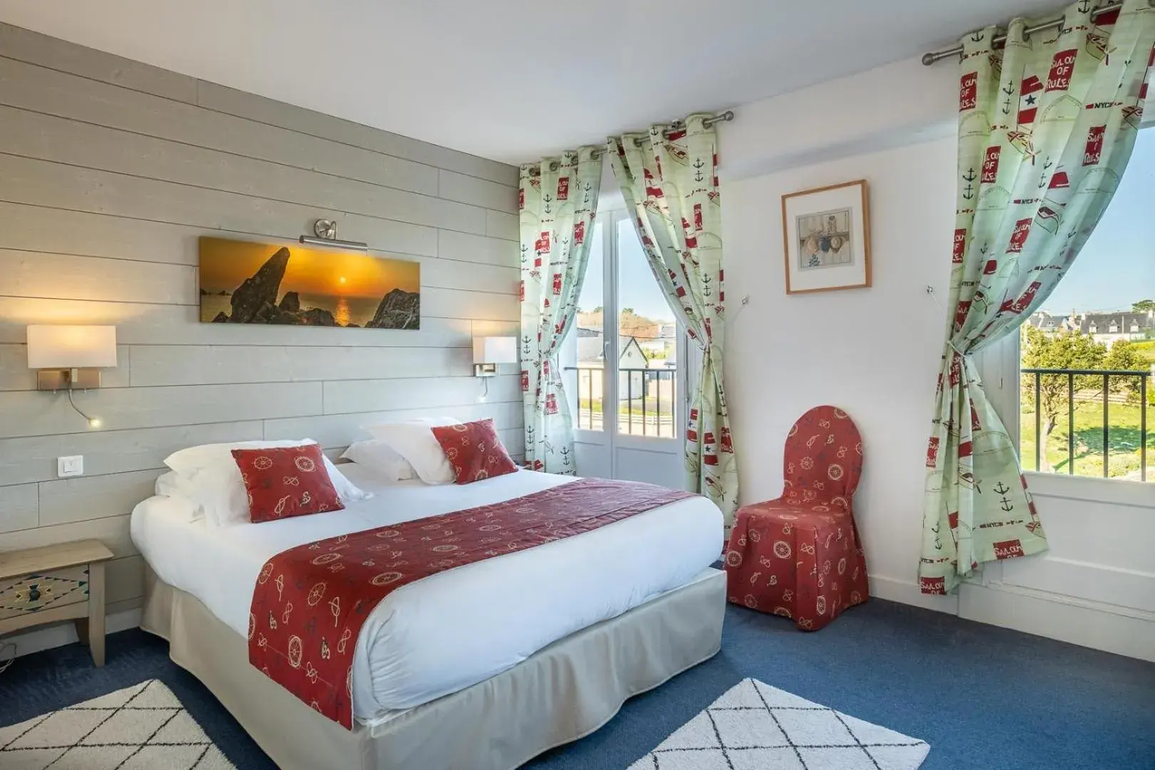 "Ile Des Glenans" Roomwith Countryside/Courtyard View in Hotel Restaurant De La Plage "Ile Des Glenans" Roomwith Countryside/Courtyard View in Hotel Restaurant De La Plage