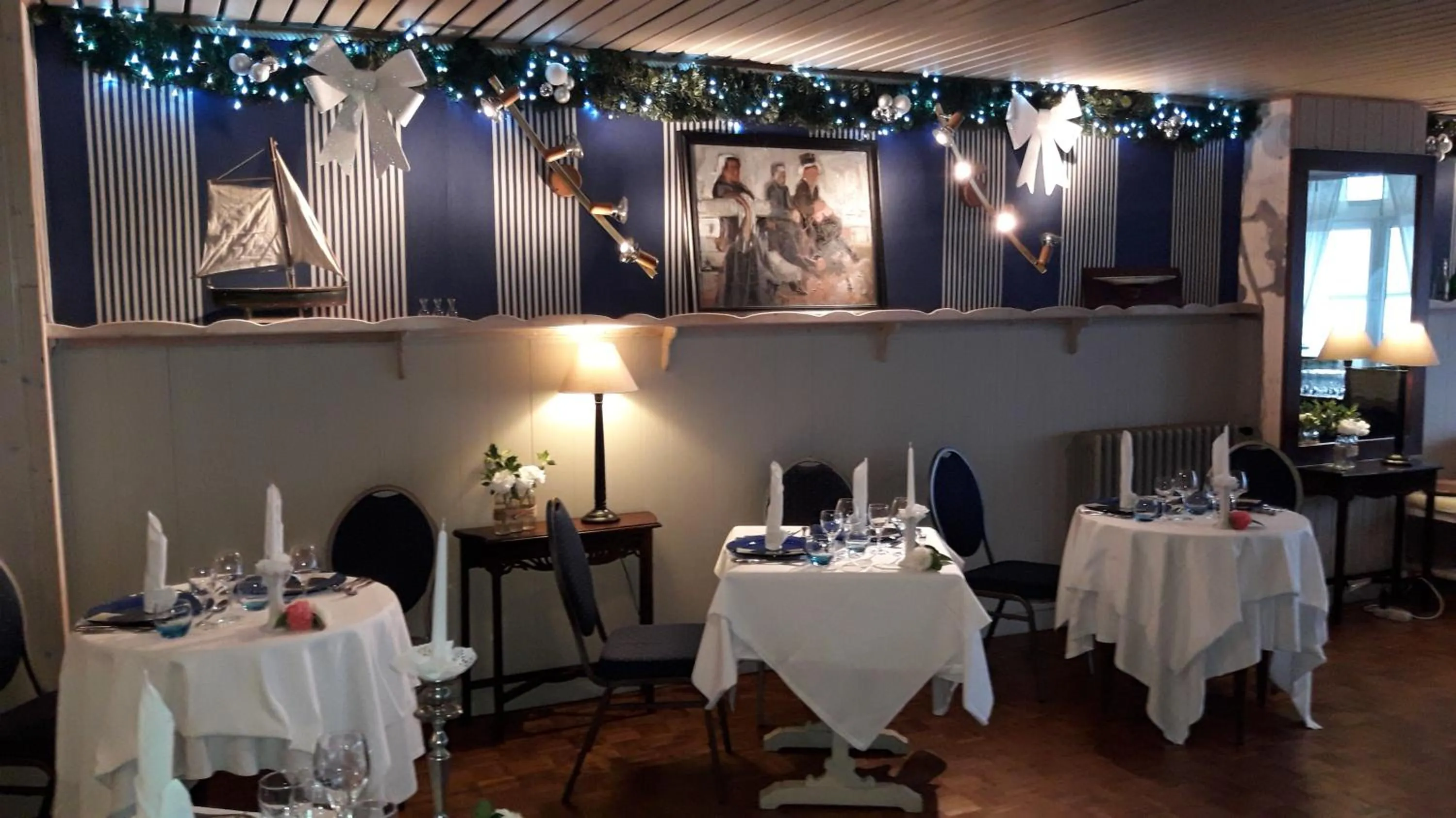 Decorative detail in Hotel Restaurant De La Plage