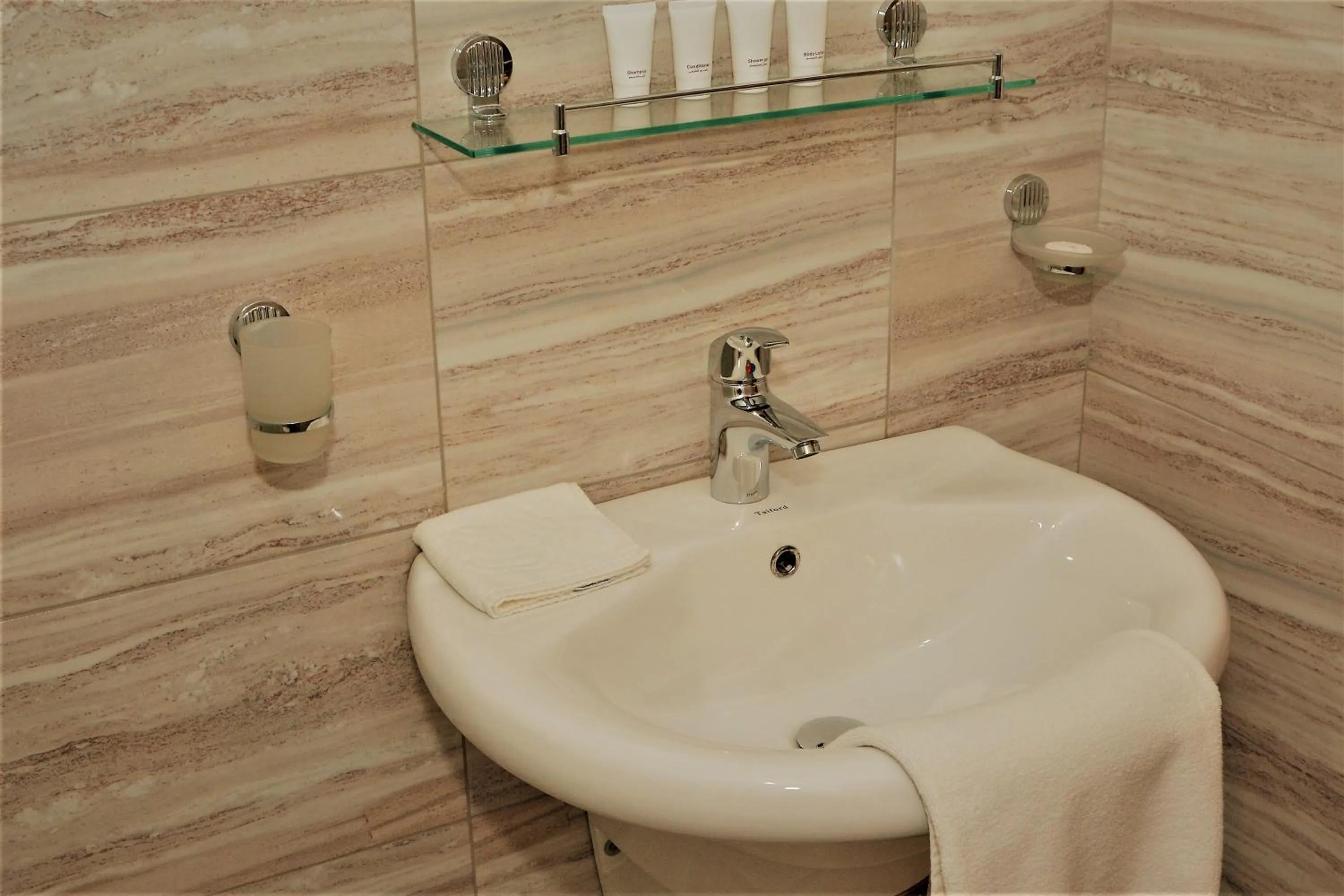 Bathroom in The Lofts Kuwait Fintas