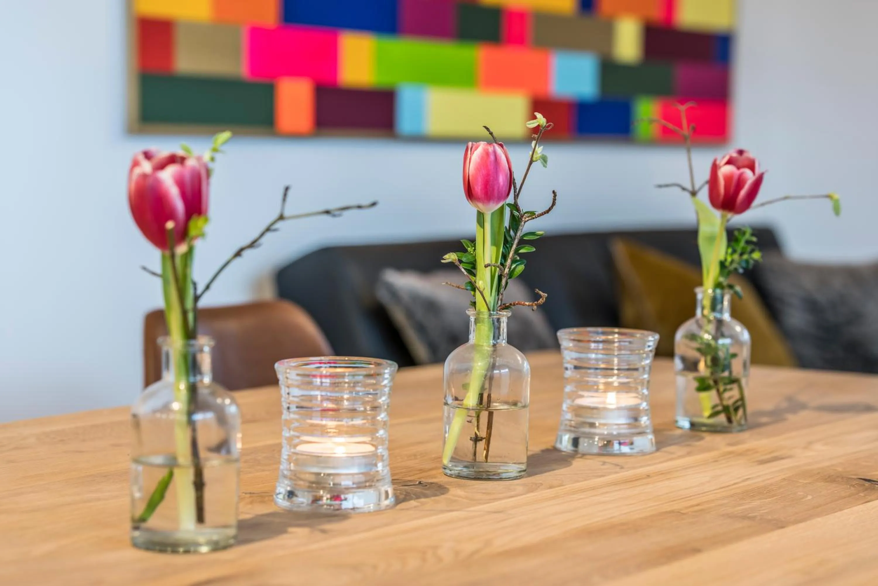 Decorative detail in RH-Appartements 15 Minuten von Basel im Dorf Rührberg