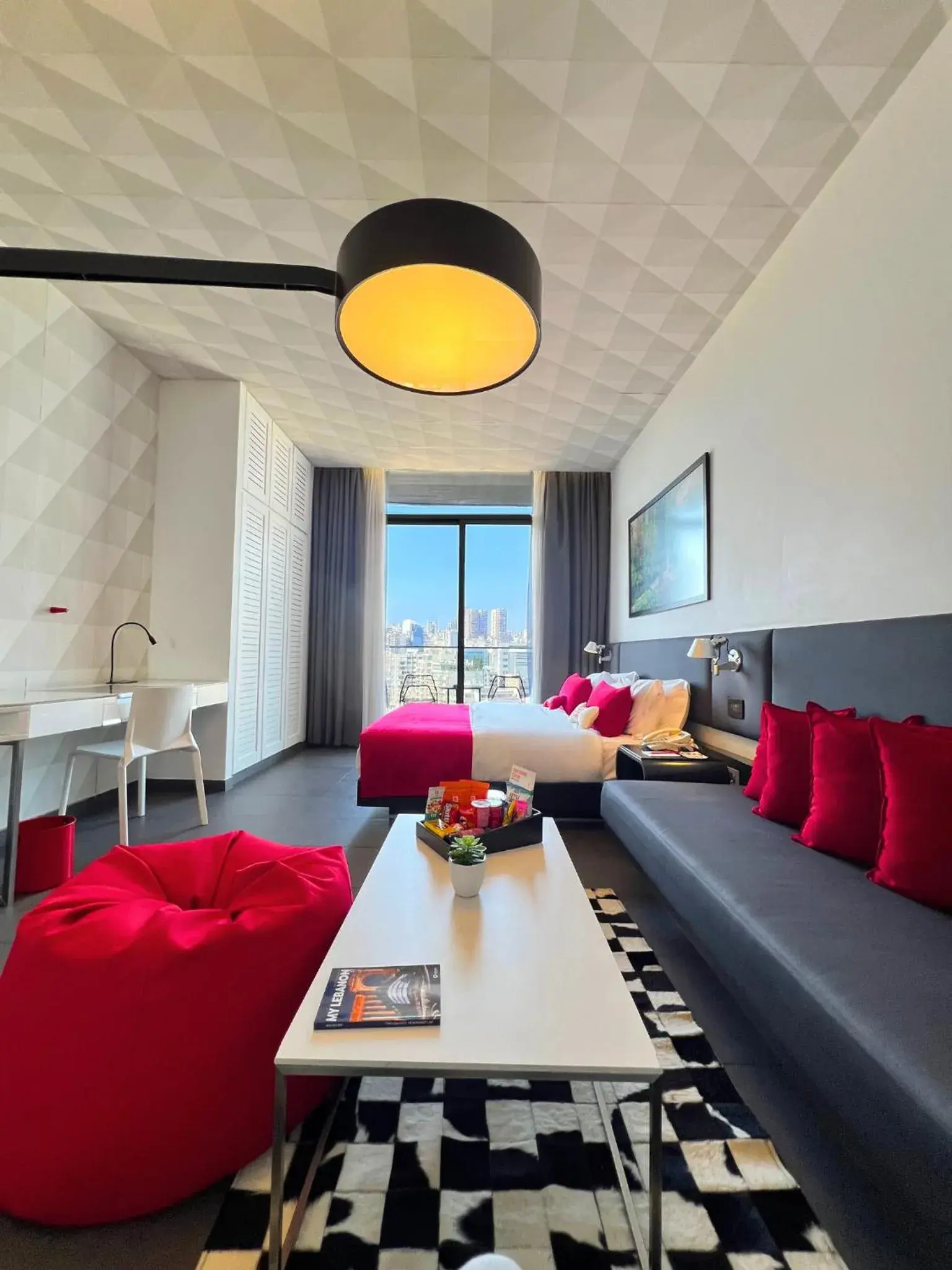 Executive Room in The Smallville Hotel Executive Room in The Smallville Hotel