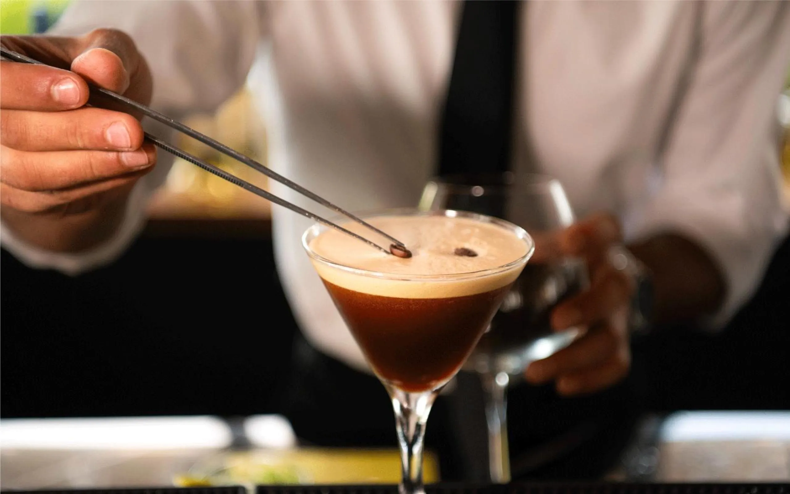 People in The Smallville Hotel