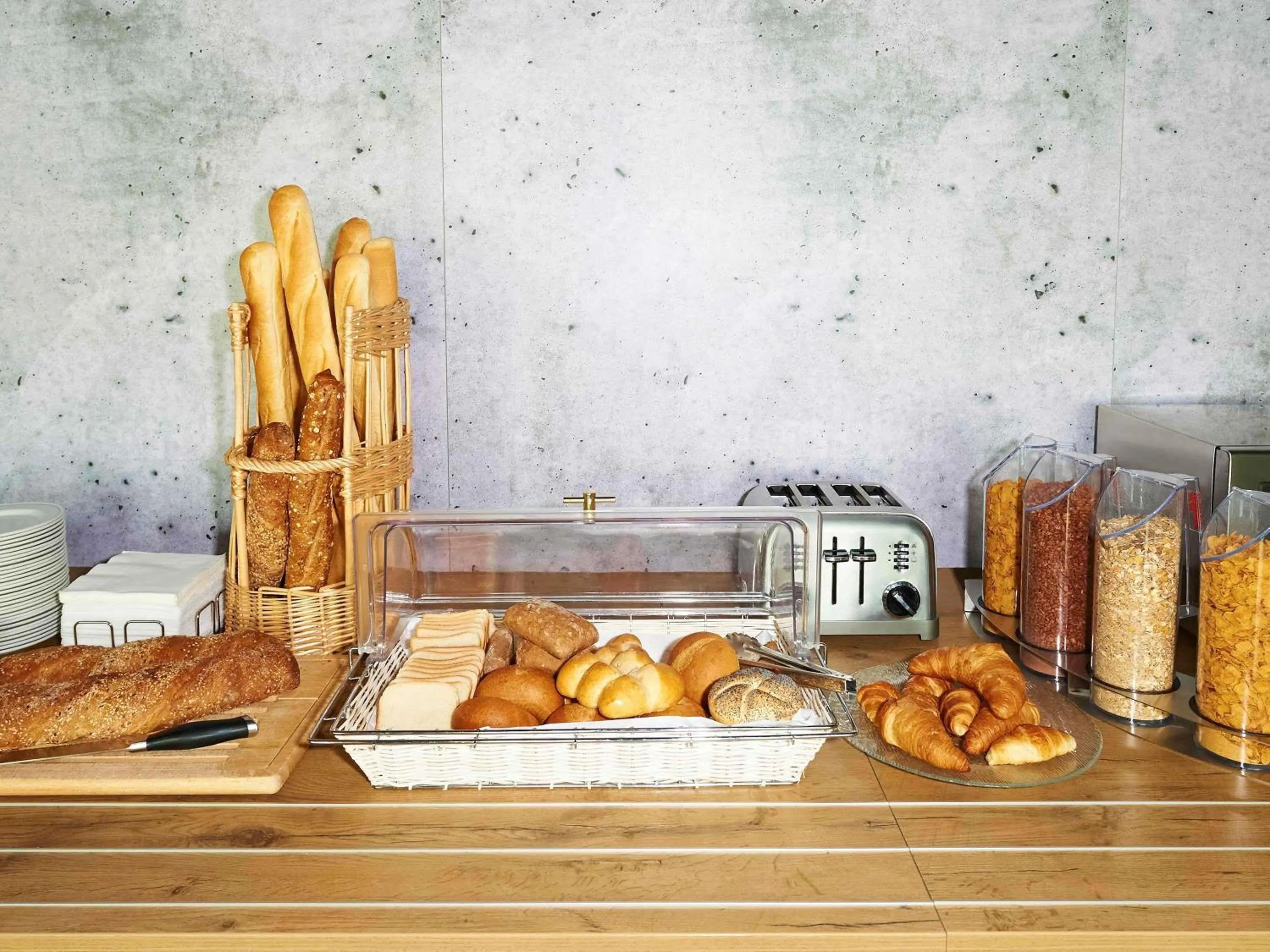 Property building in ibis budget Zurich City West