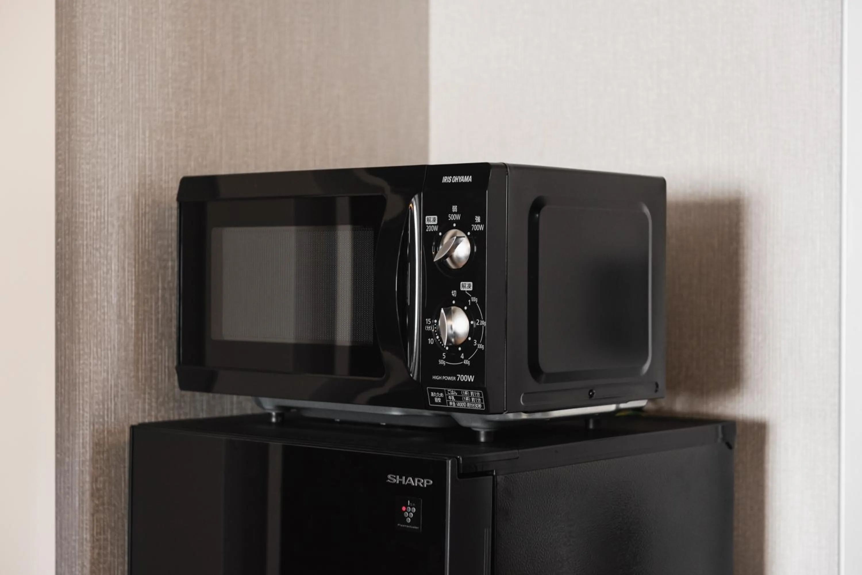 Photo of the whole room in GRAND BASE Beppu Ekihigashi