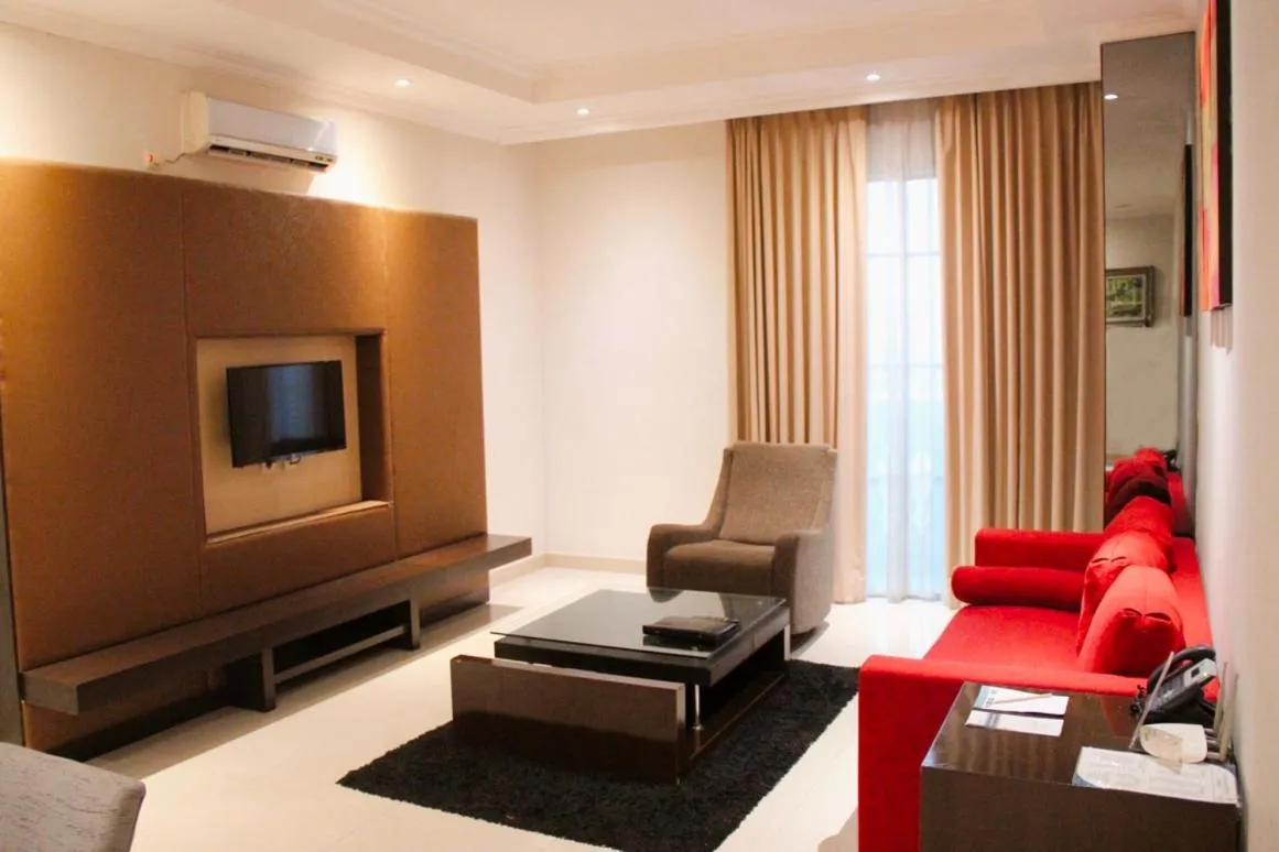 Living room in The Bellezza Suites by Nemuru