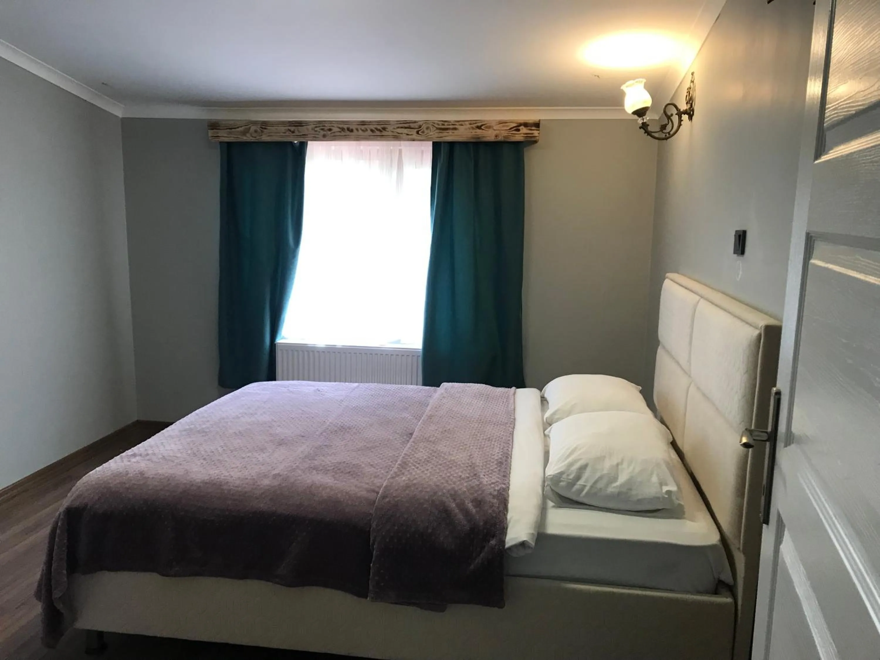 Bedroom, Bed in Yedigoller Hotel & Restaurant