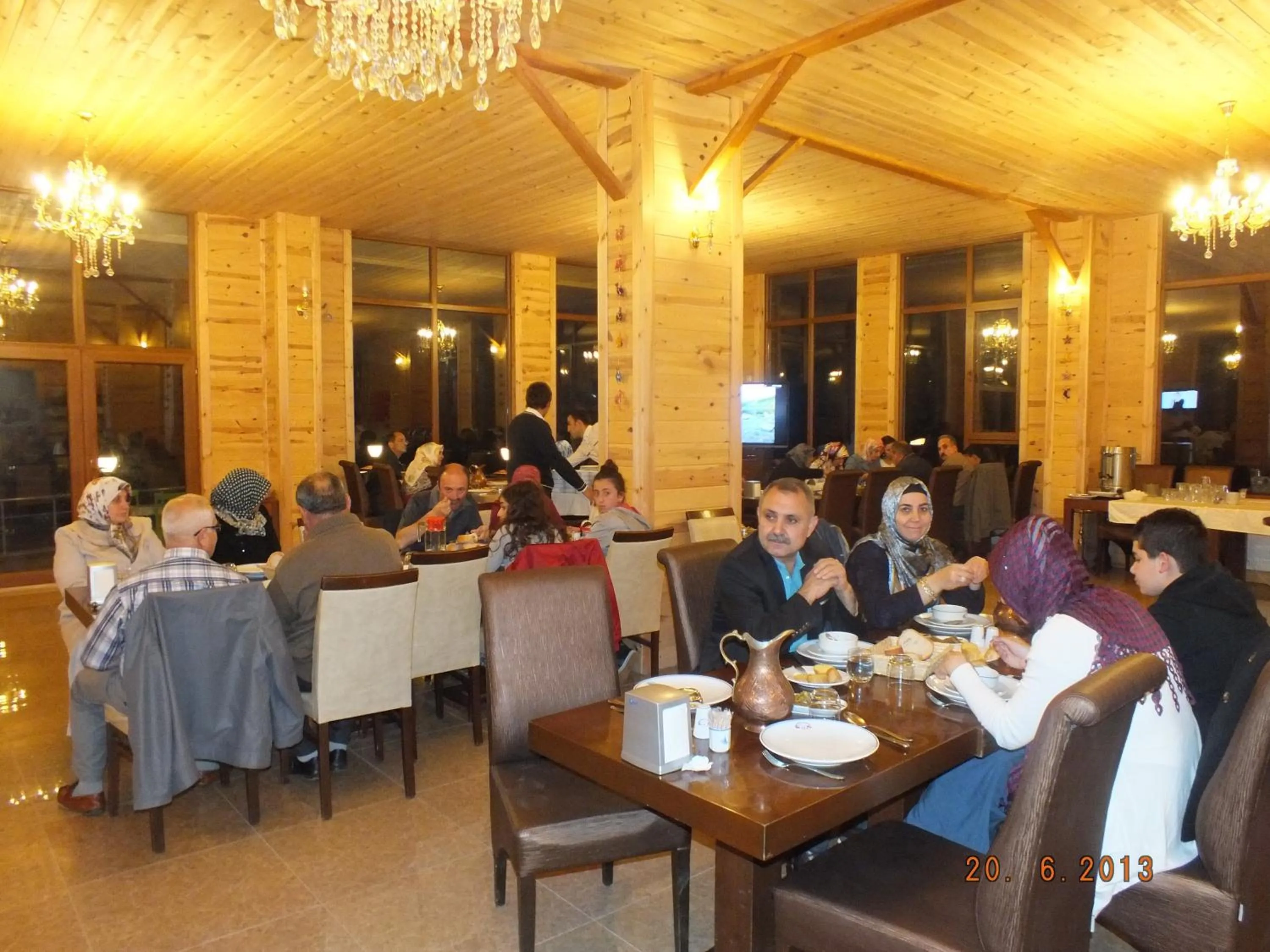 Yedigoller Hotel & Restaurant