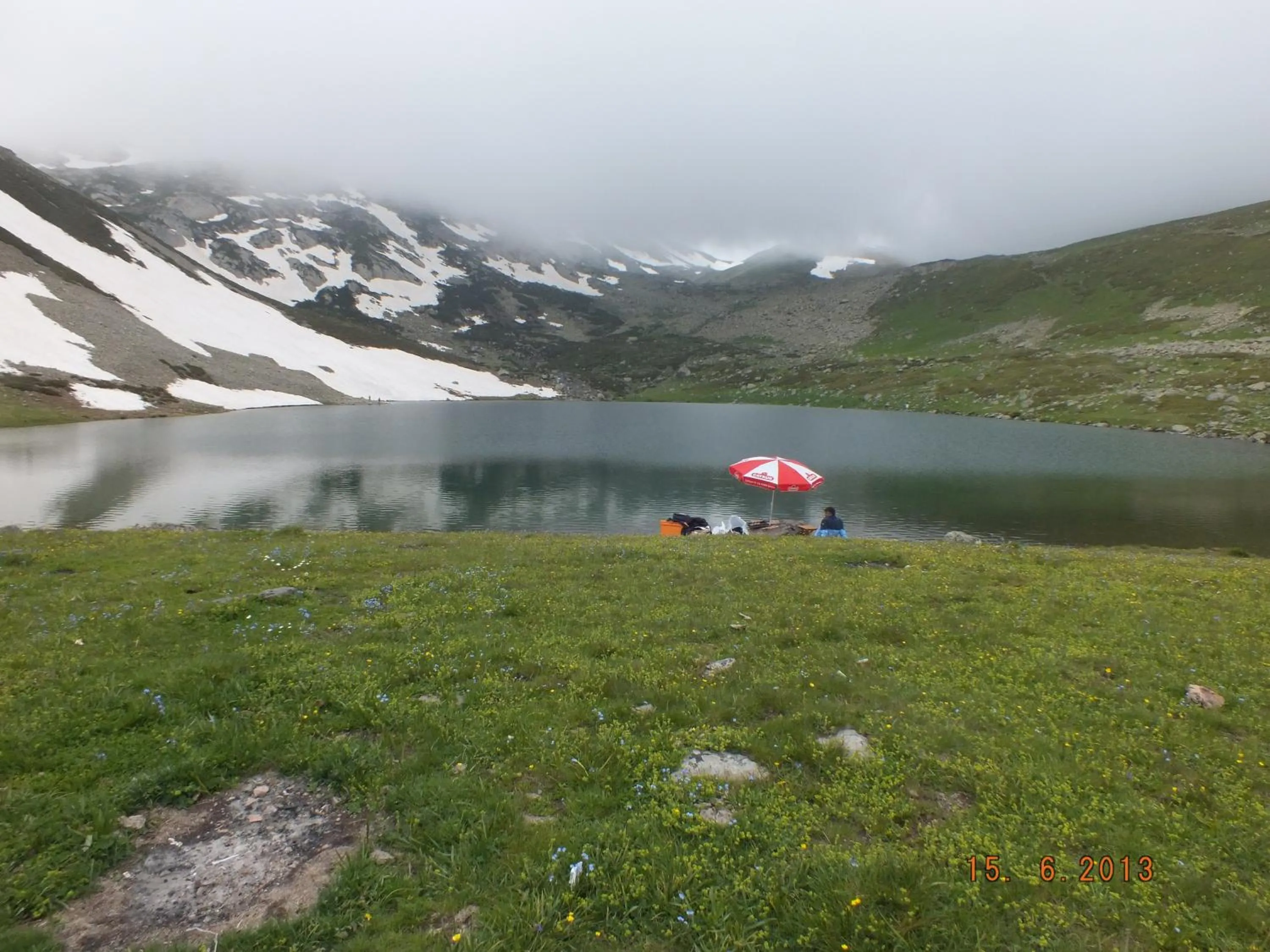 Area and facilities in Yedigoller Hotel & Restaurant