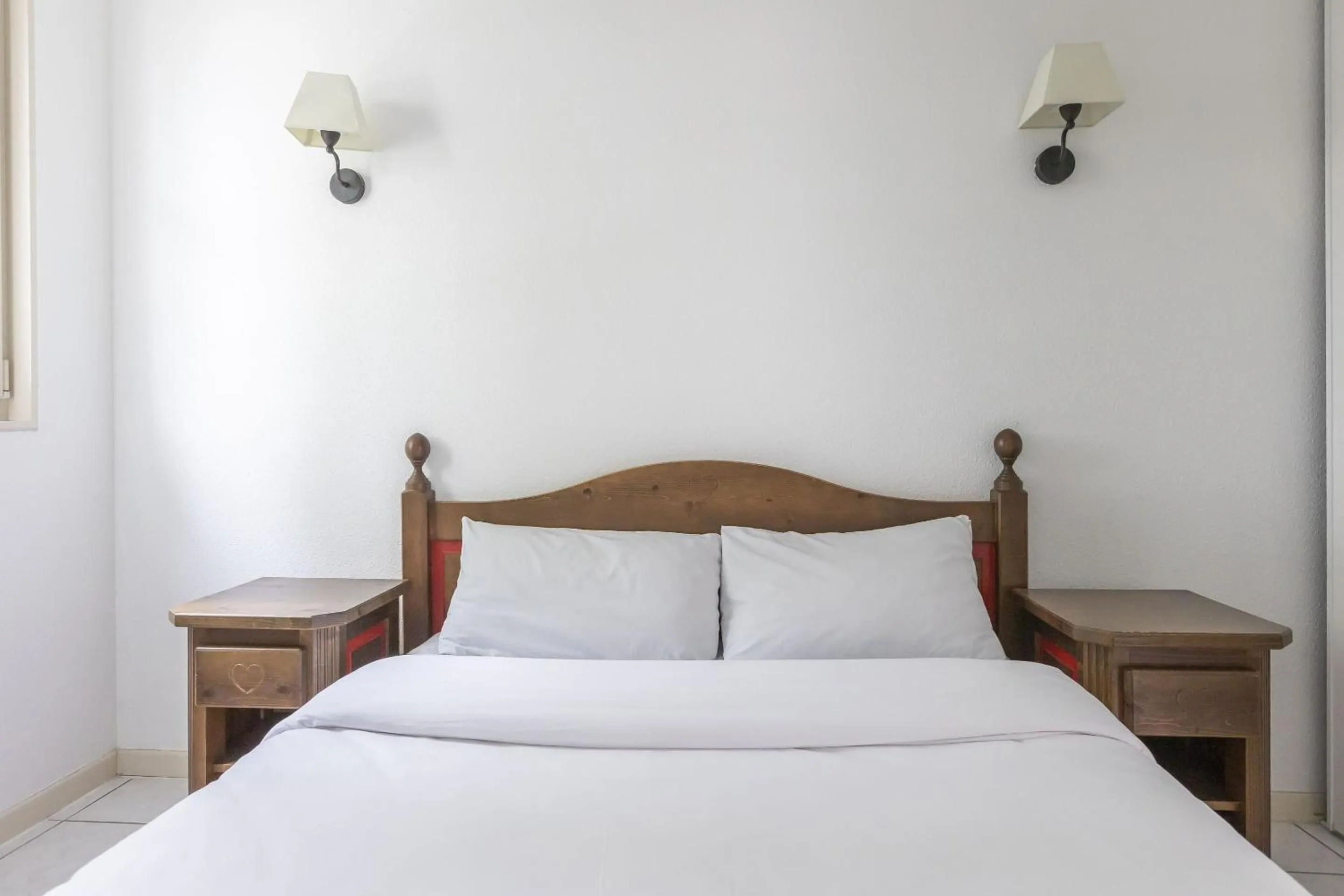 Bedroom, Bed in Résidence Odalys Le Domaine des Rois