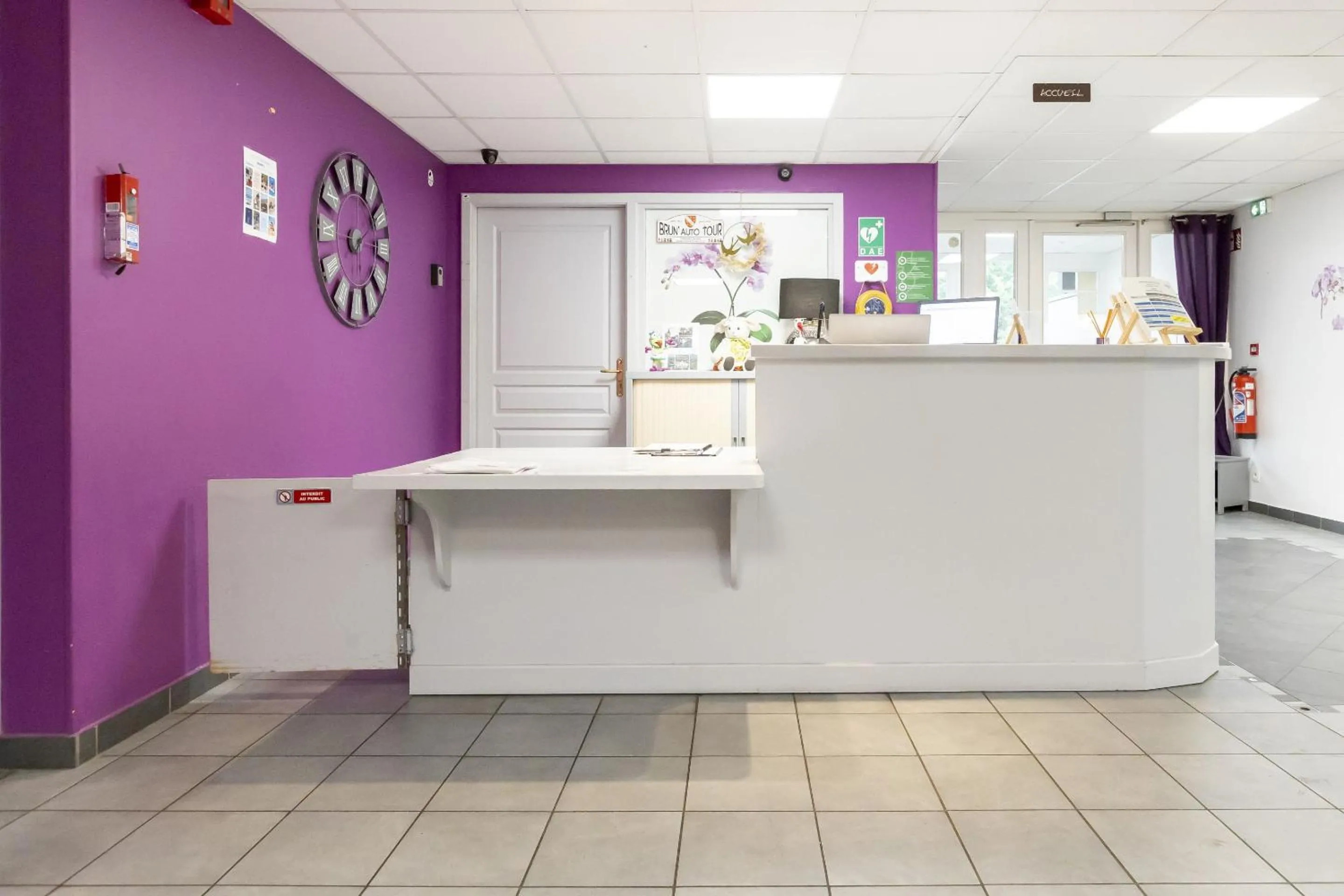 Lobby or reception in Résidence Odalys Le Domaine des Rois