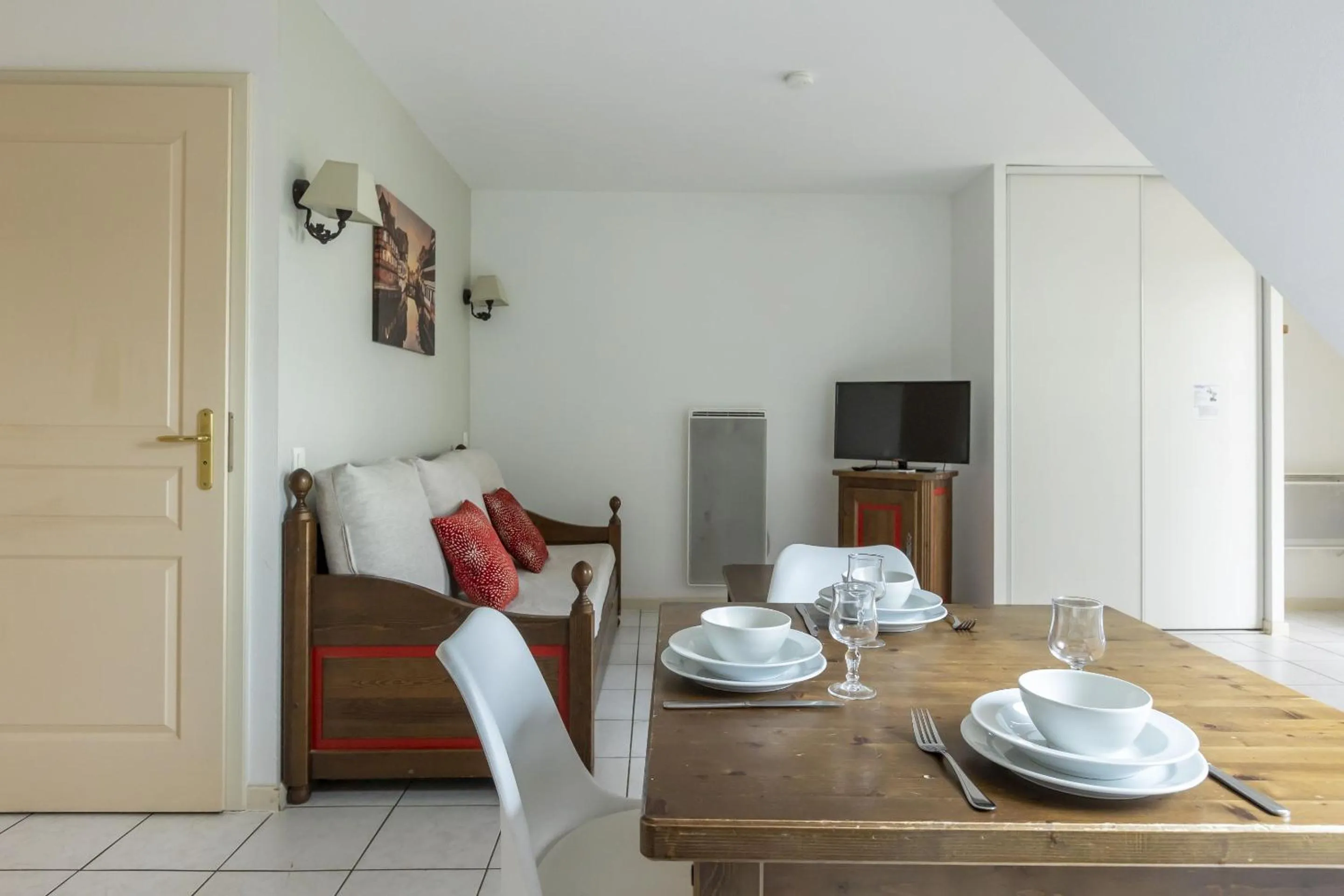 Dining area in Résidence Odalys Le Domaine des Rois
