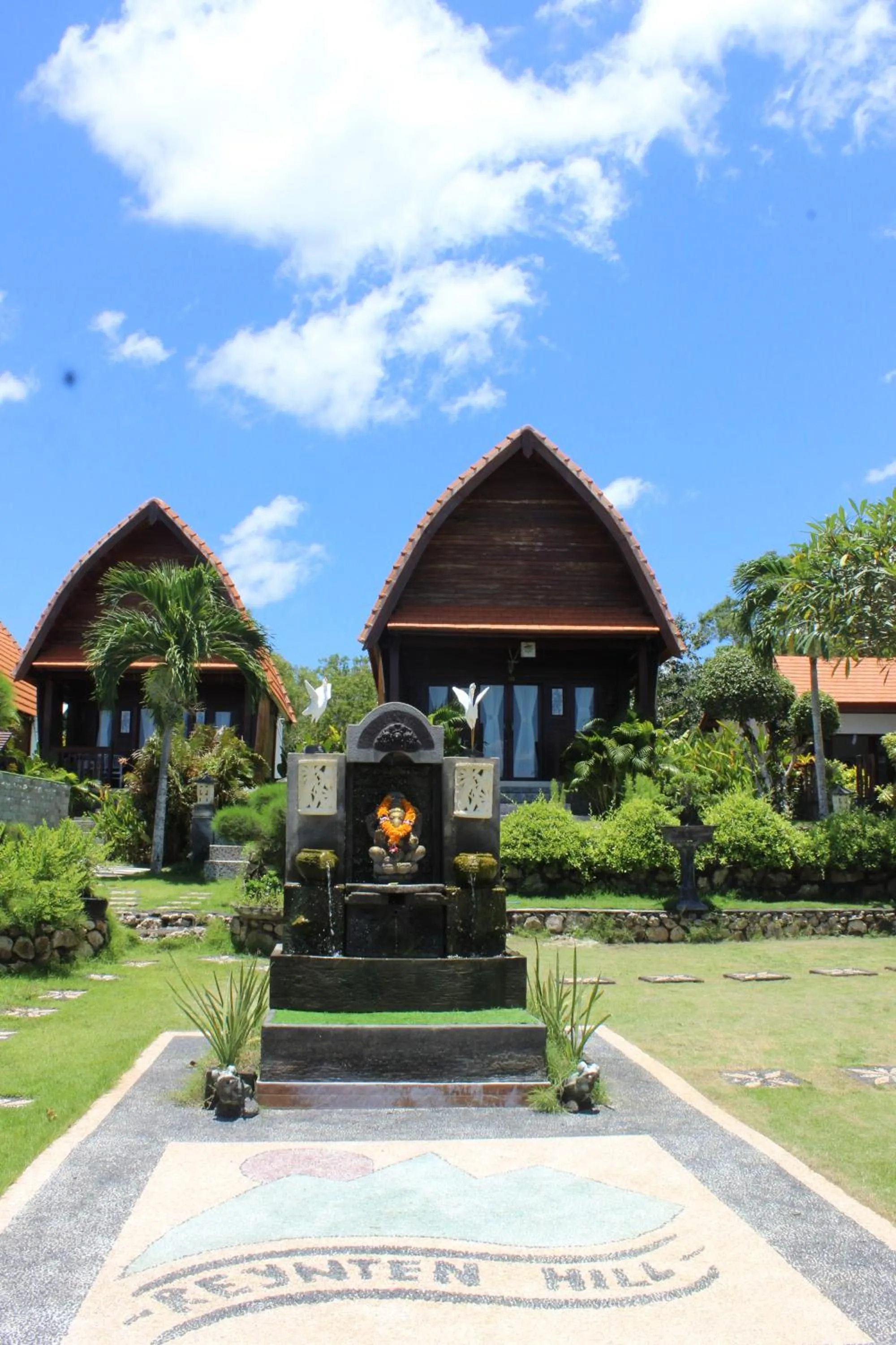 Property building in Reynten Hill