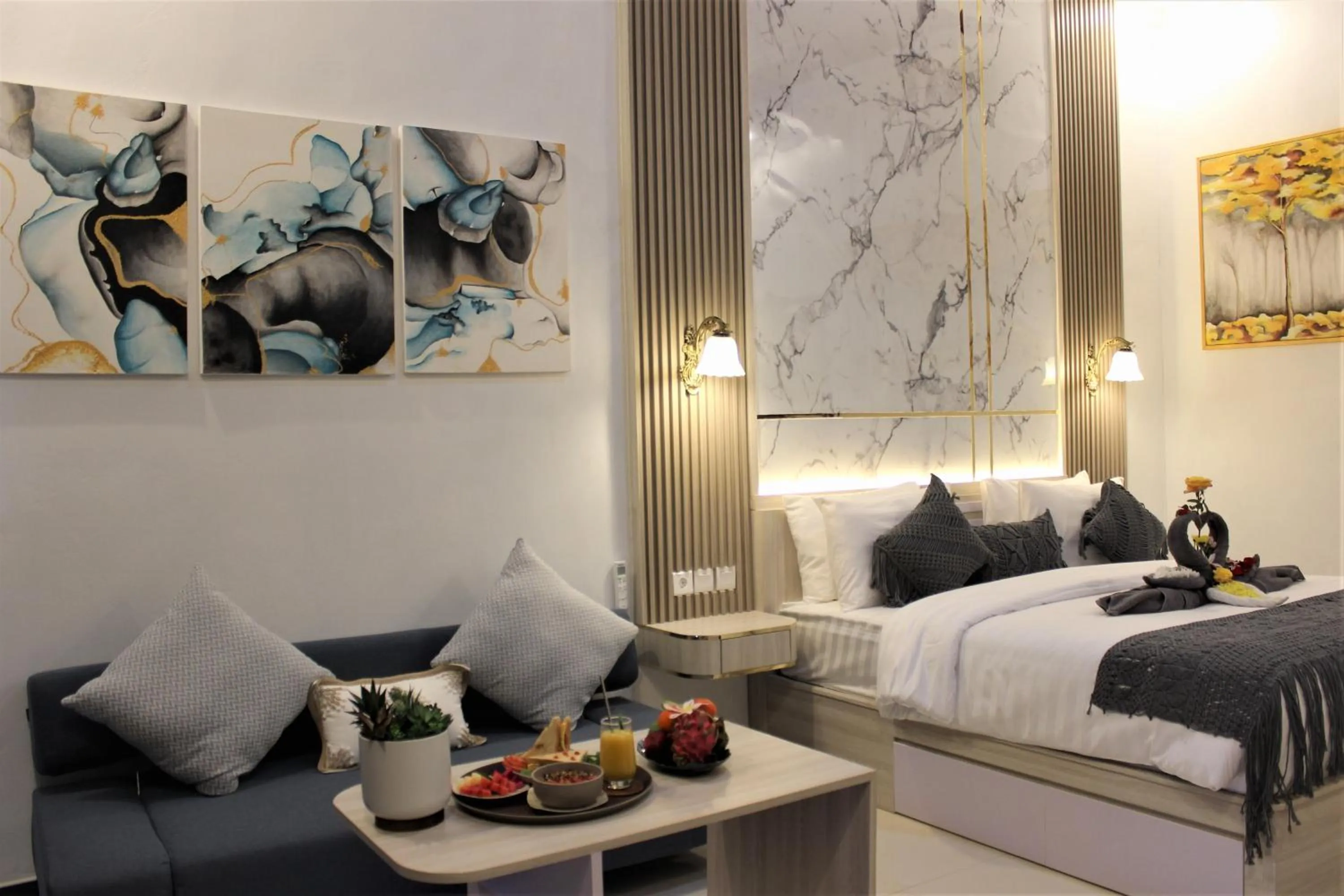 Living room, Bed in Reynten Hill