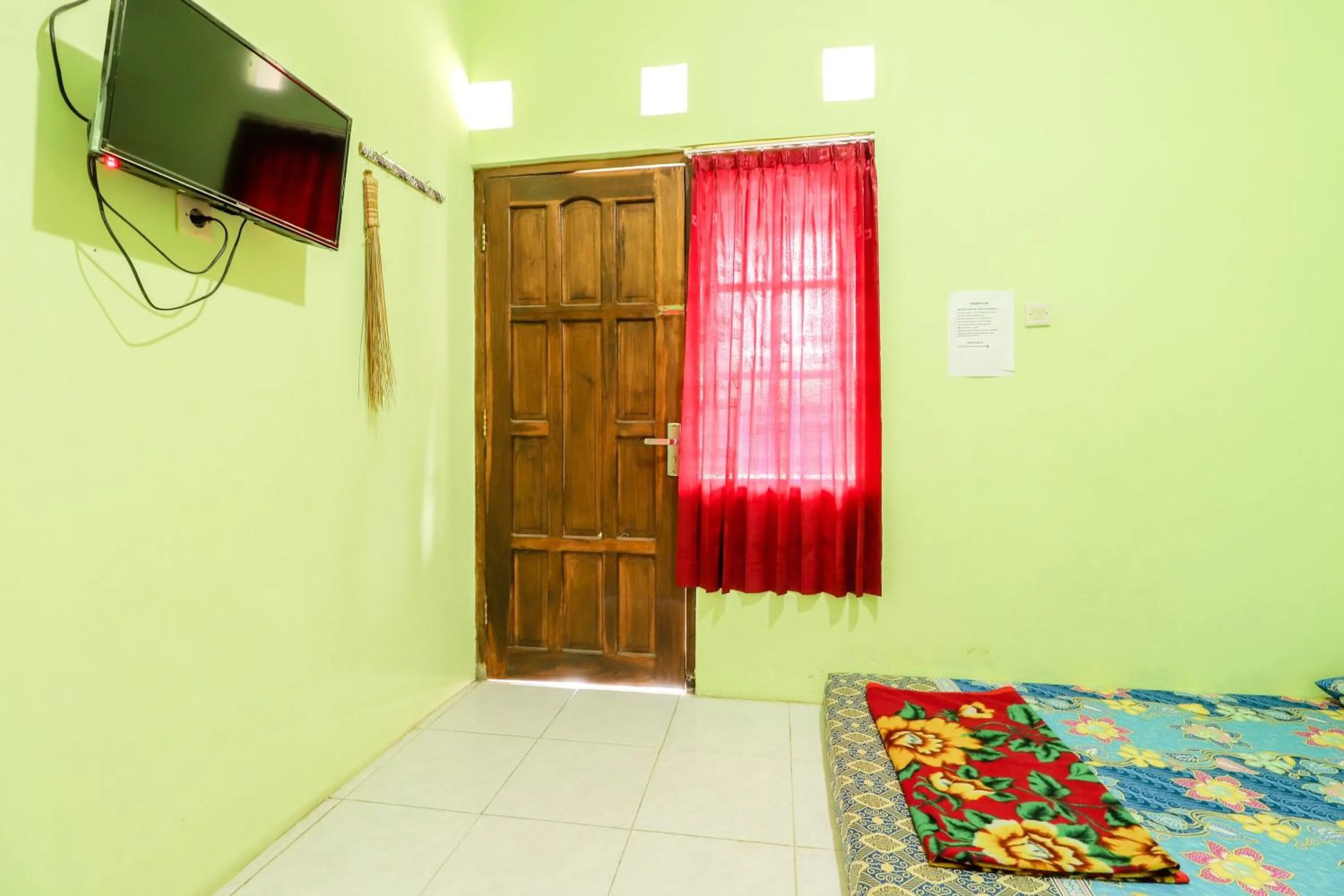 Bedroom, Bed in Penginapan Roro Mendut Syariah