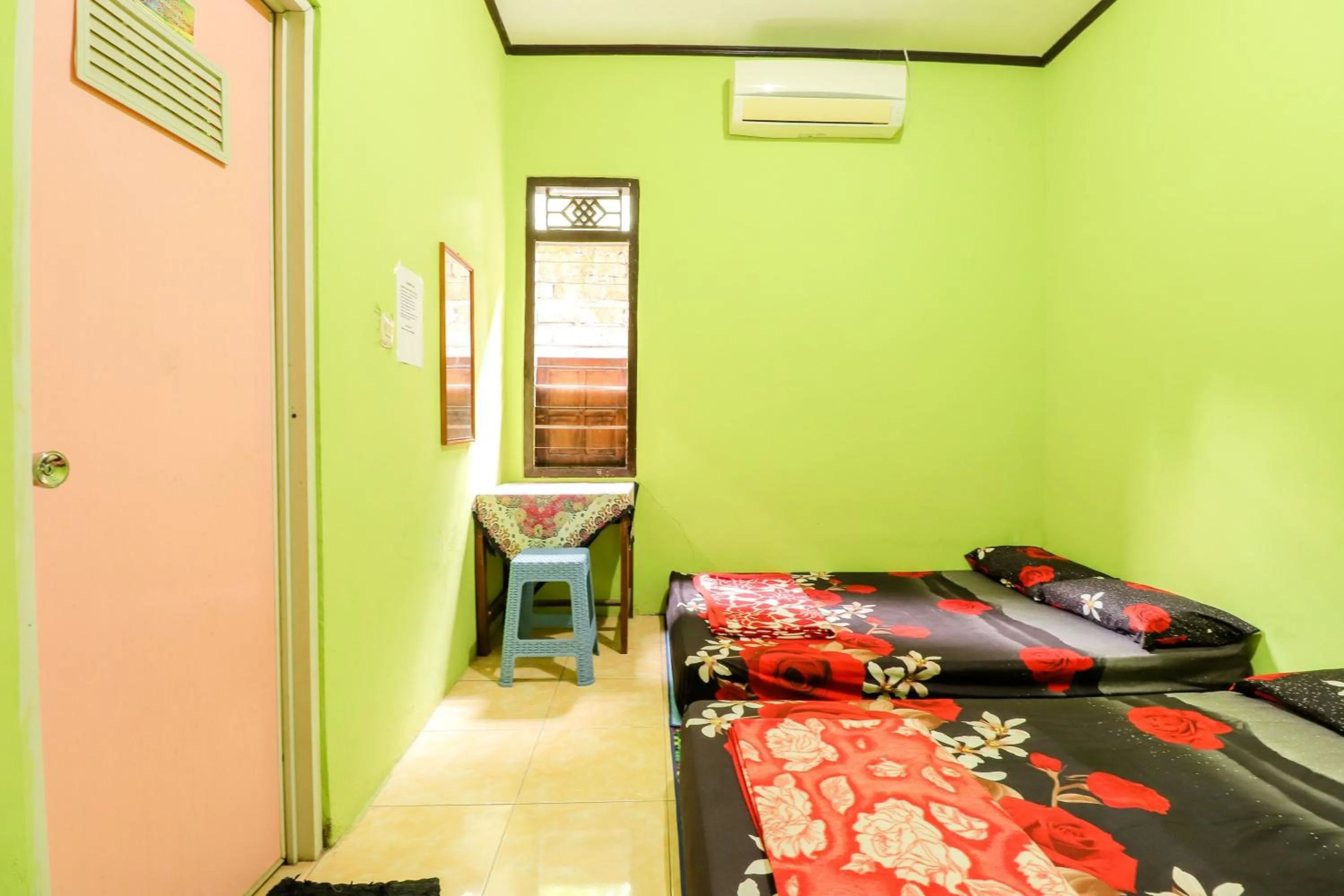 Bedroom, Bed in Penginapan Roro Mendut Syariah