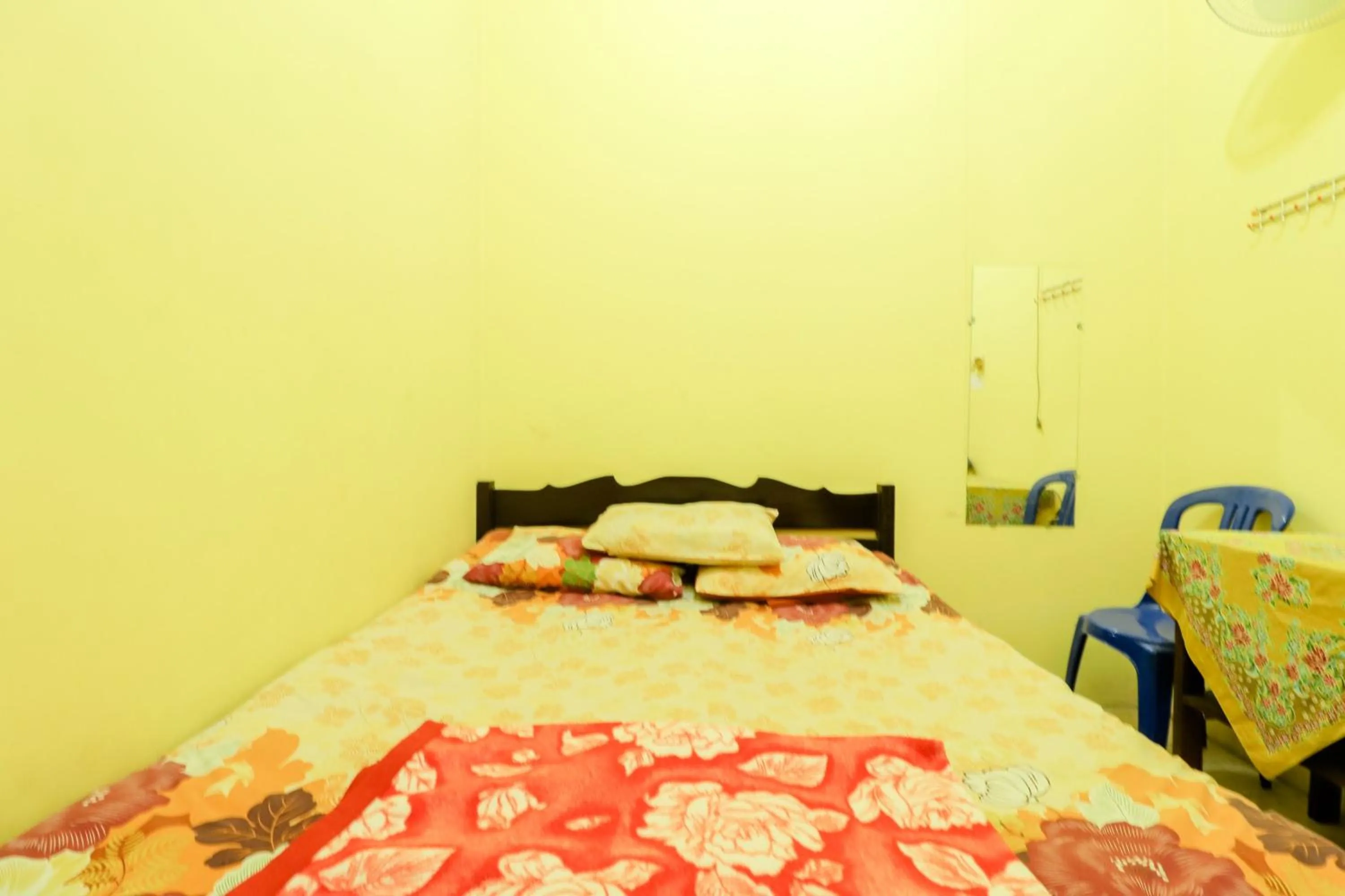 Bedroom, Bed in Penginapan Roro Mendut Syariah