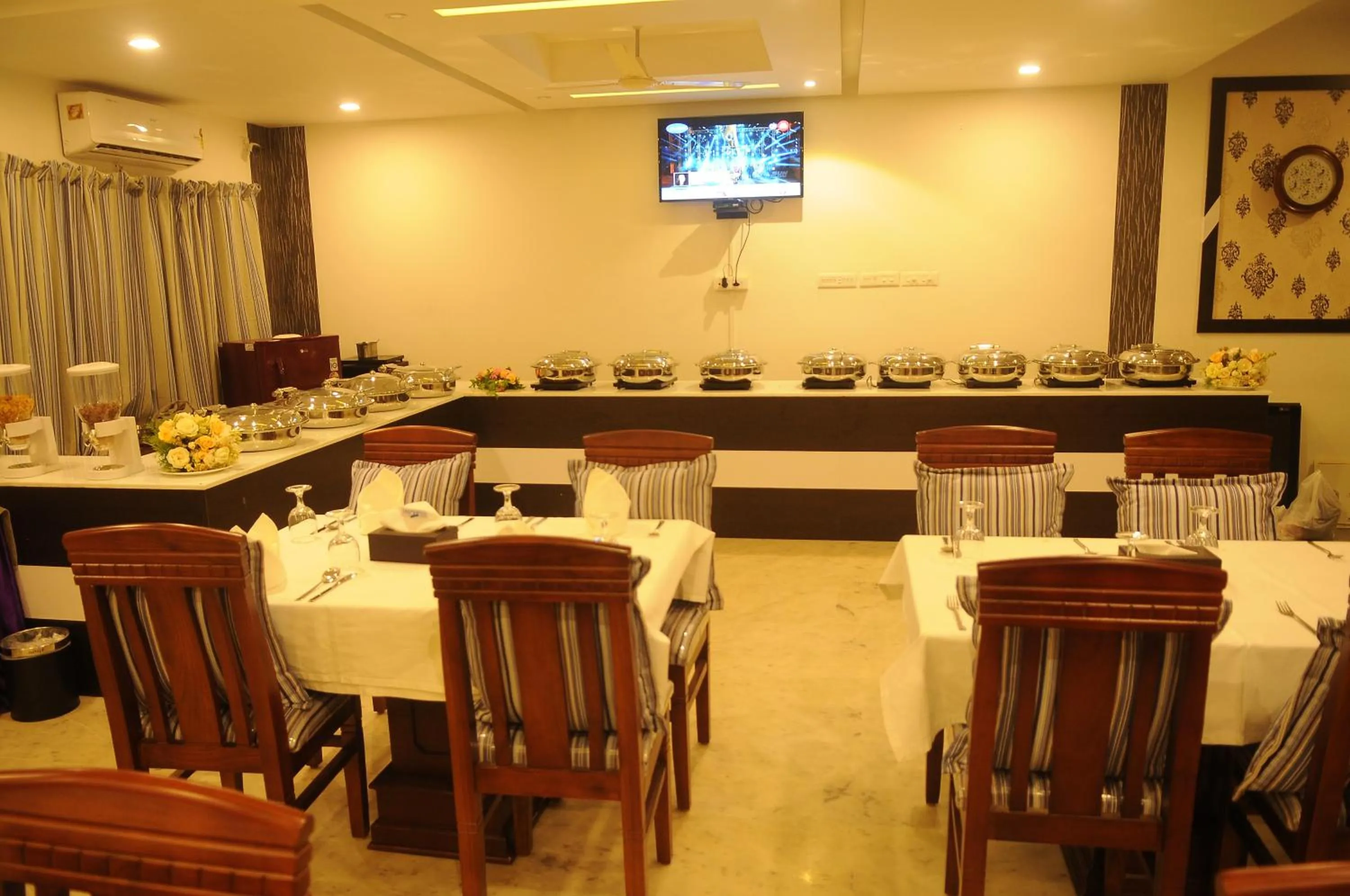 Breakfast in Blue Nile Beach Resort