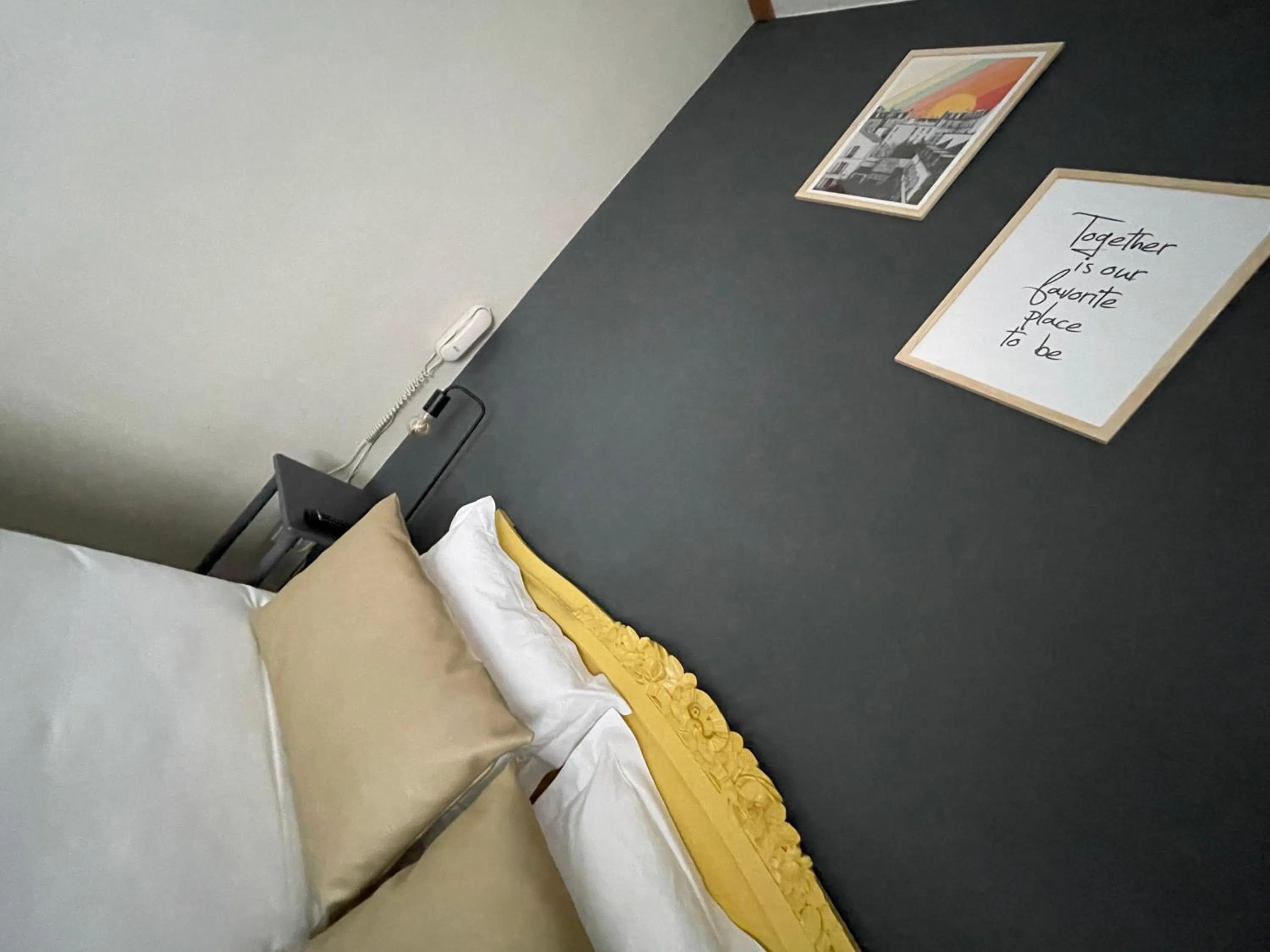 Bed in Hotel Abat Jour