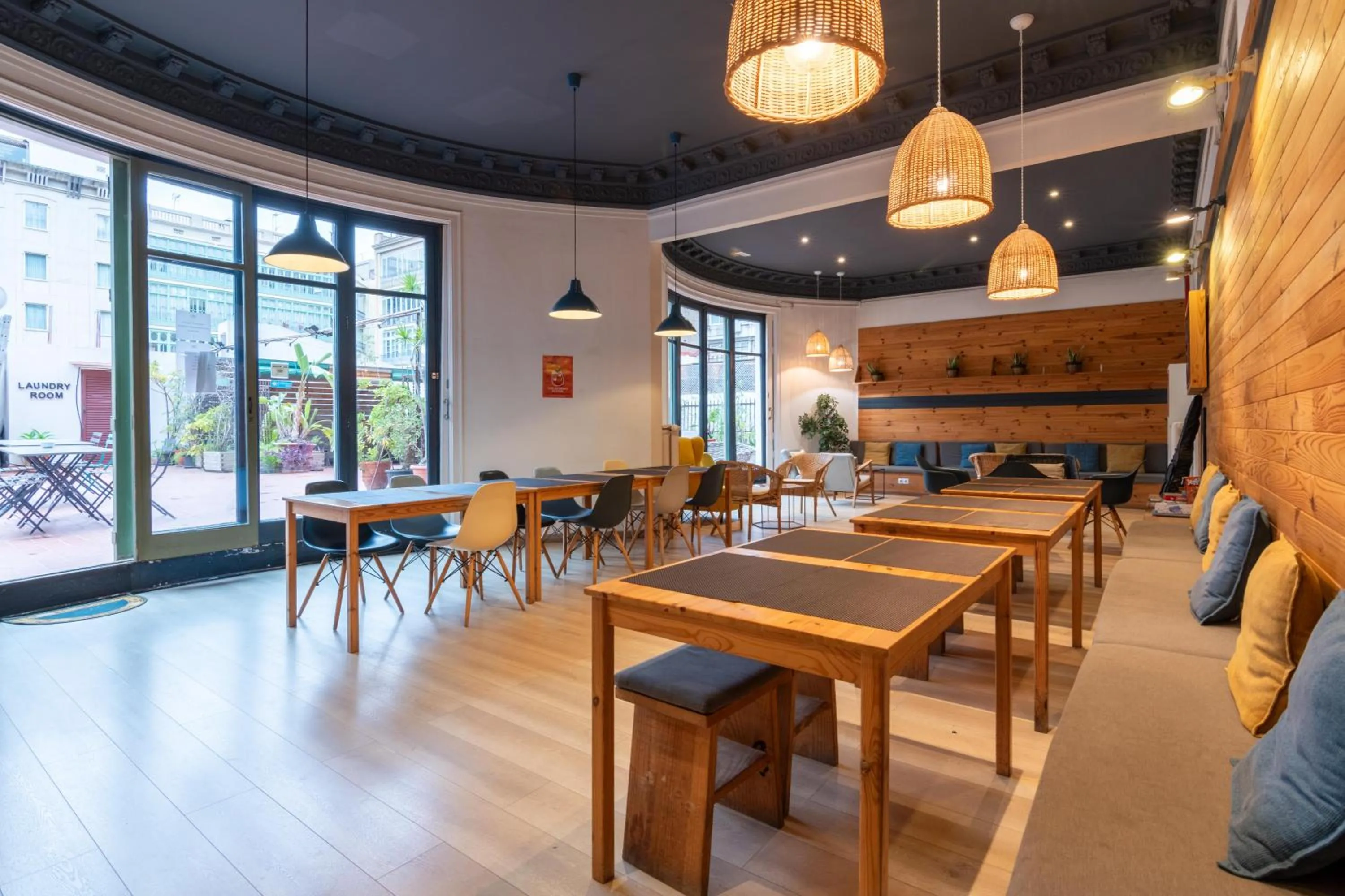 Seating area in The Central House Barcelona Gracia