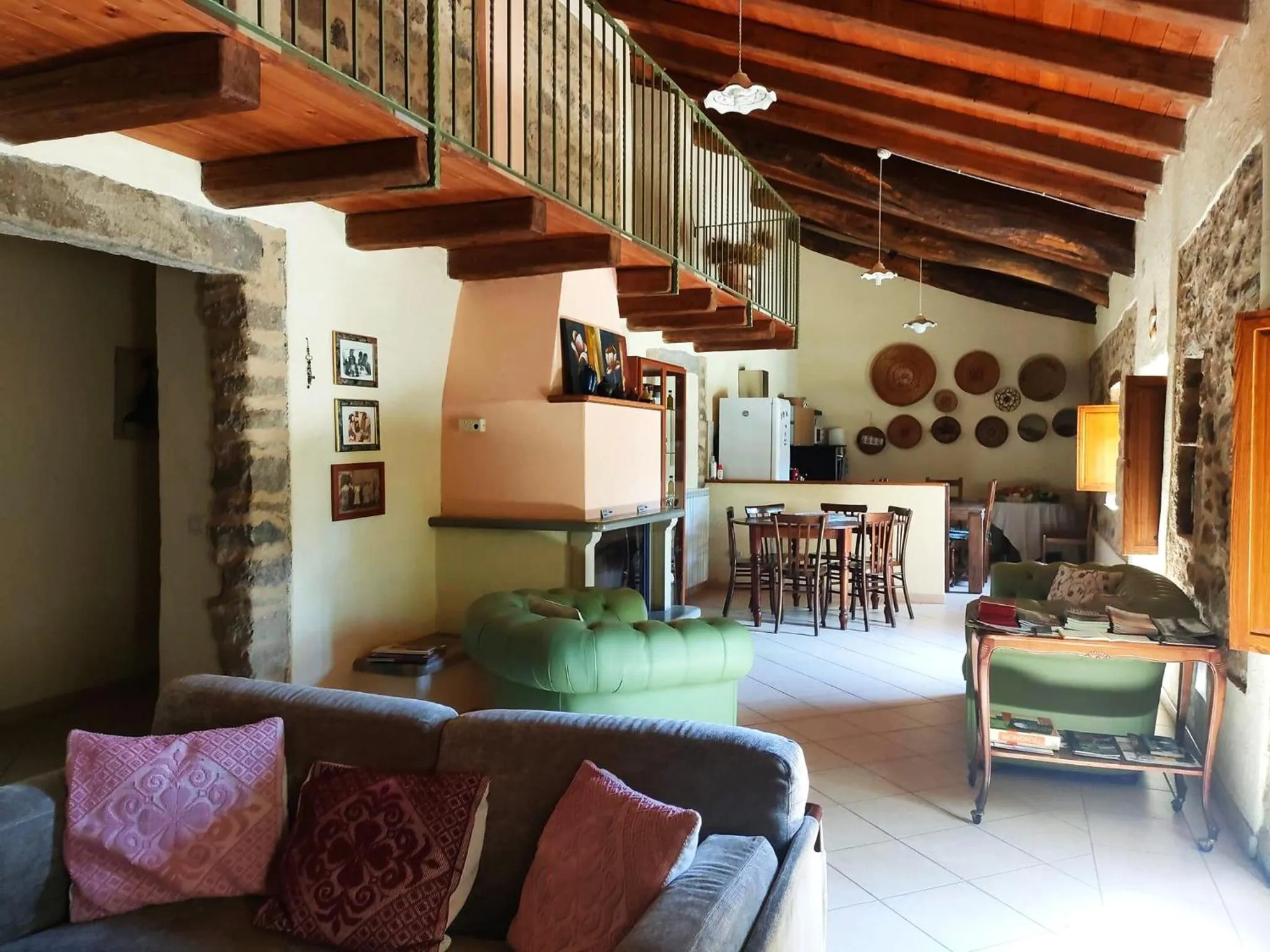 Communal lounge/ TV room in Is Antas