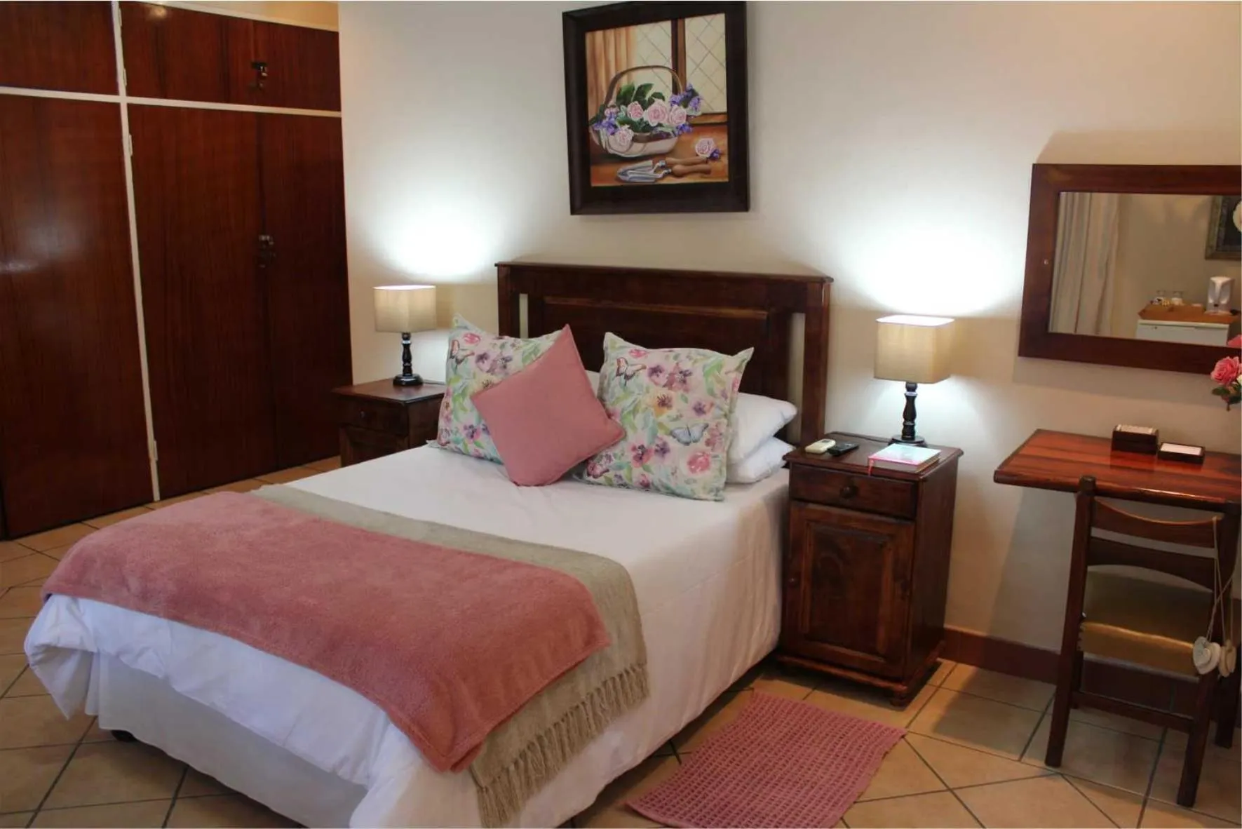 Bed in Ngwenya Boutique Hotel