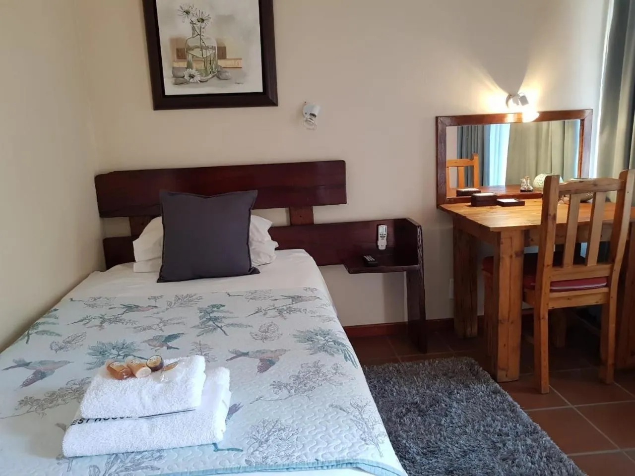 Bed in Ngwenya Boutique Hotel