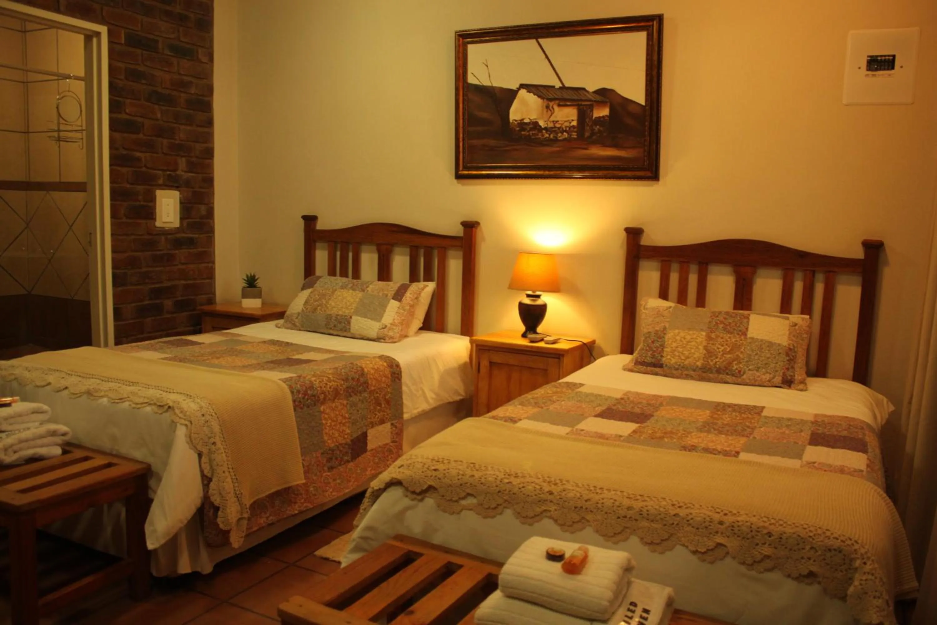 Bedroom, Bed in Ngwenya Boutique Hotel