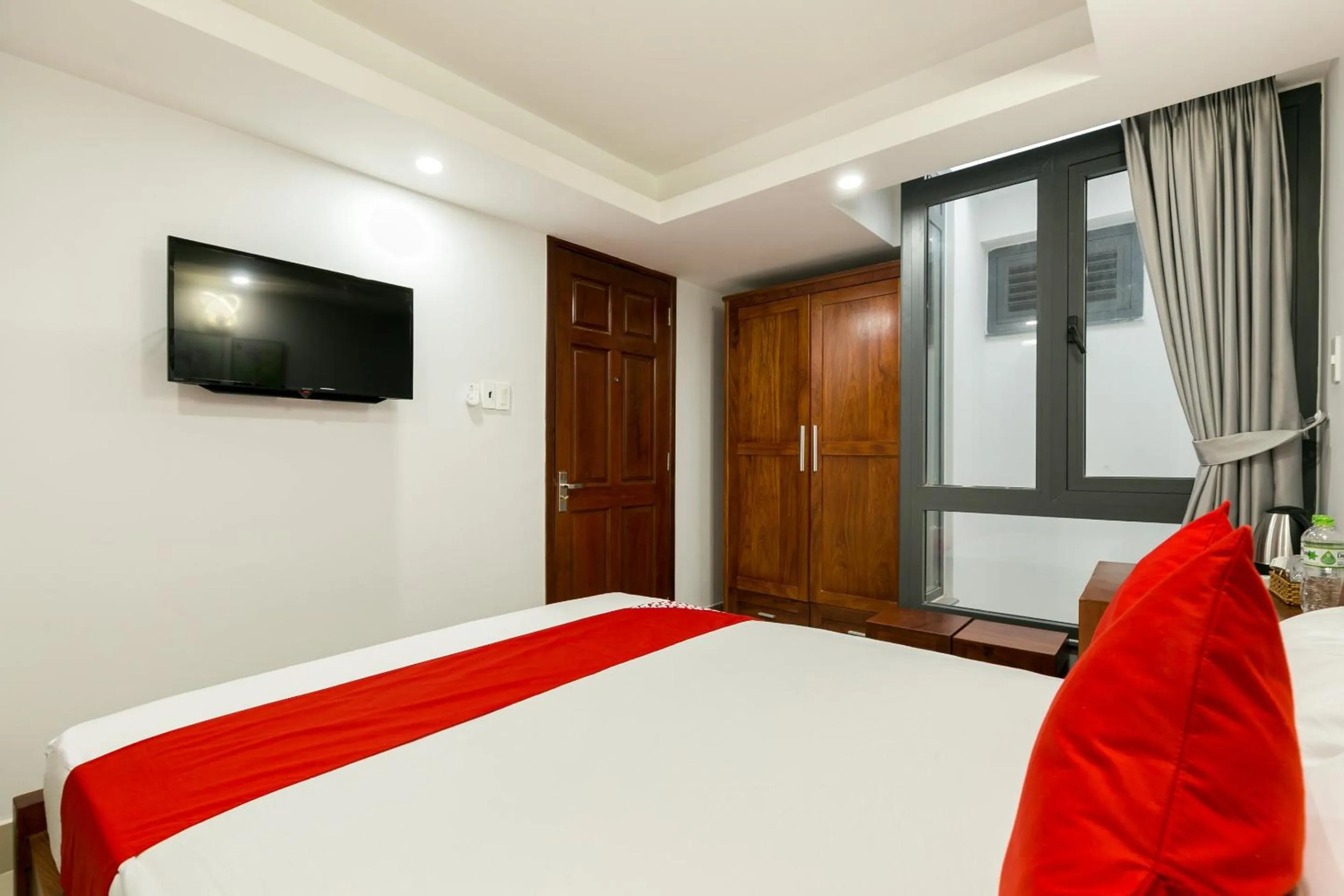 Bedroom, Bed in Super OYO 520 Friendly Homestay
